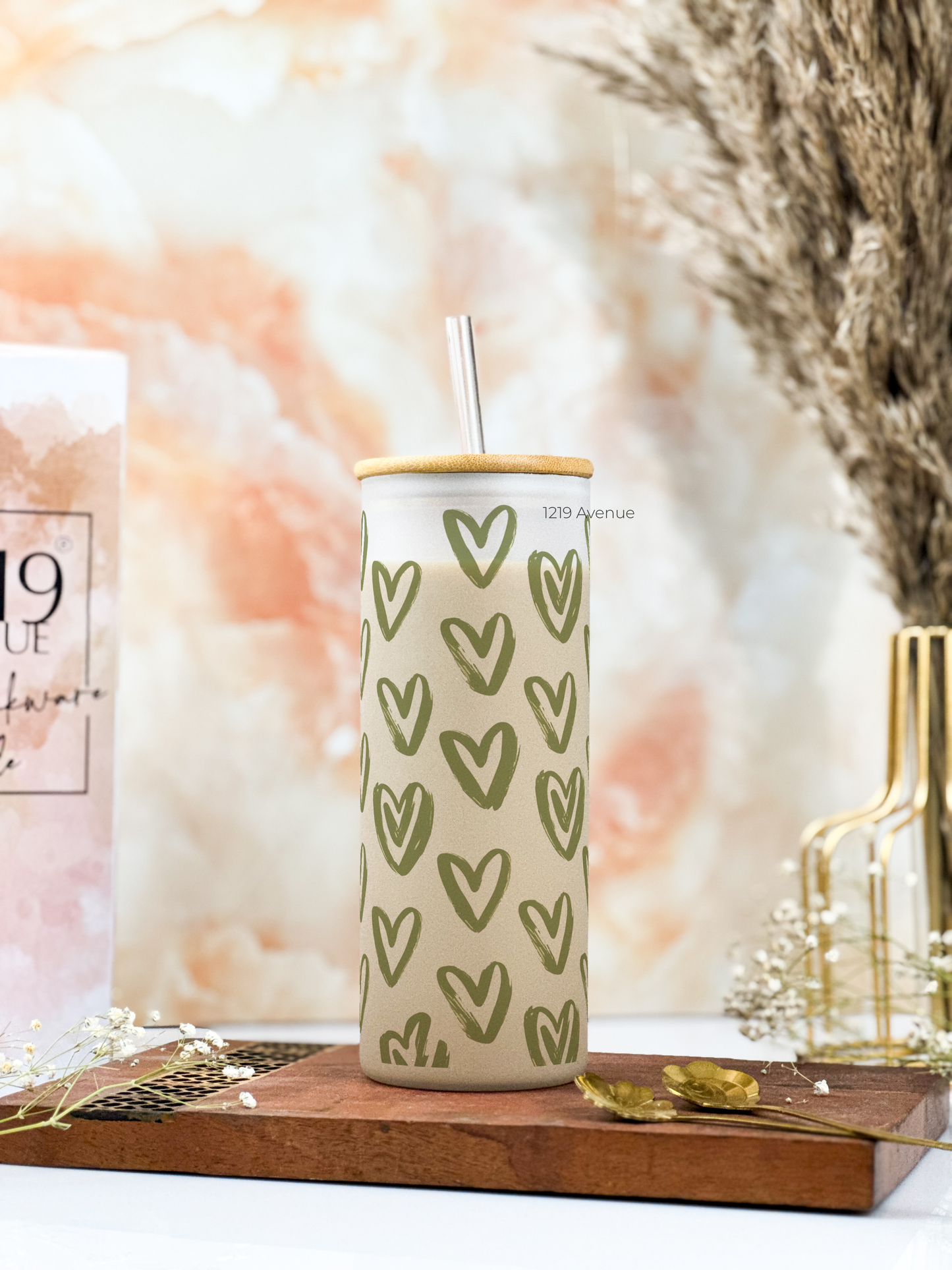 Frosted Grande Sipper 650ml| Matcha Hearts Print| 20oz Tall Tumbler with Straw and Lid