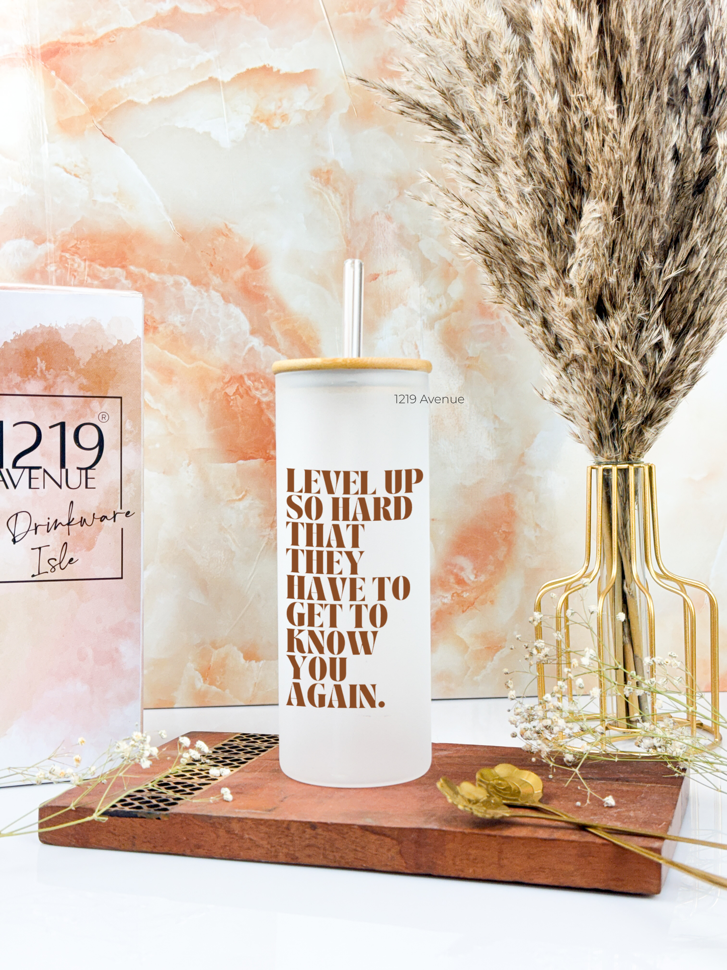 Frosted Grande Sipper 650ml| Level Up Print| 20oz Tall Tumbler with Straw and Lid