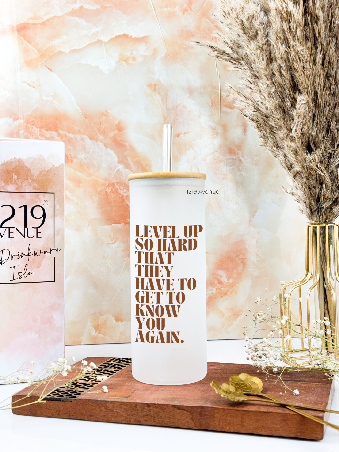 Frosted Grande Sipper 650ml| Level Up Print| 20oz Tall Tumbler with Straw and Lid