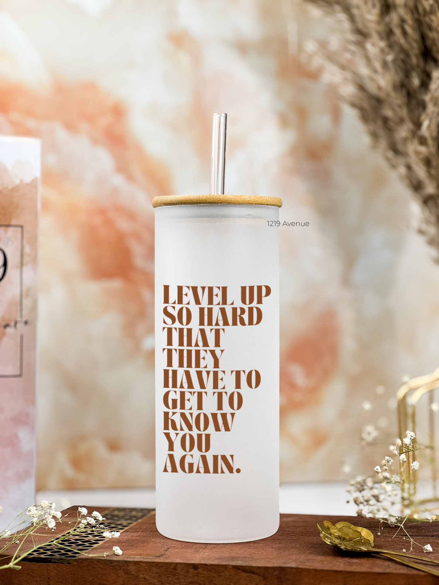 Frosted Grande Sipper 650ml| Level Up Print| 20oz Tall Tumbler with Straw and Lid