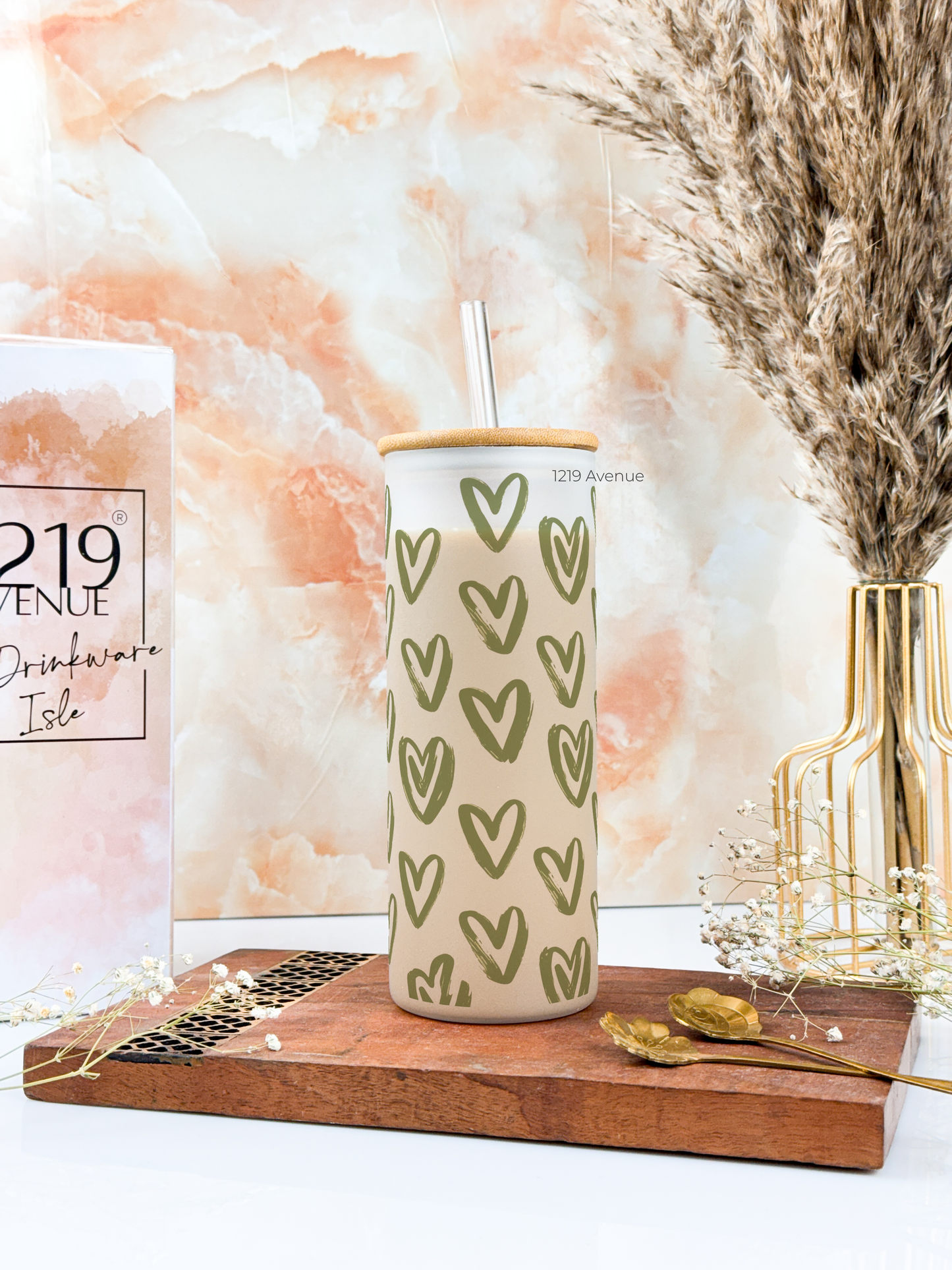 Frosted Grande Sipper 650ml| Matcha Hearts Print| 20oz Tall Tumbler with Straw and Lid