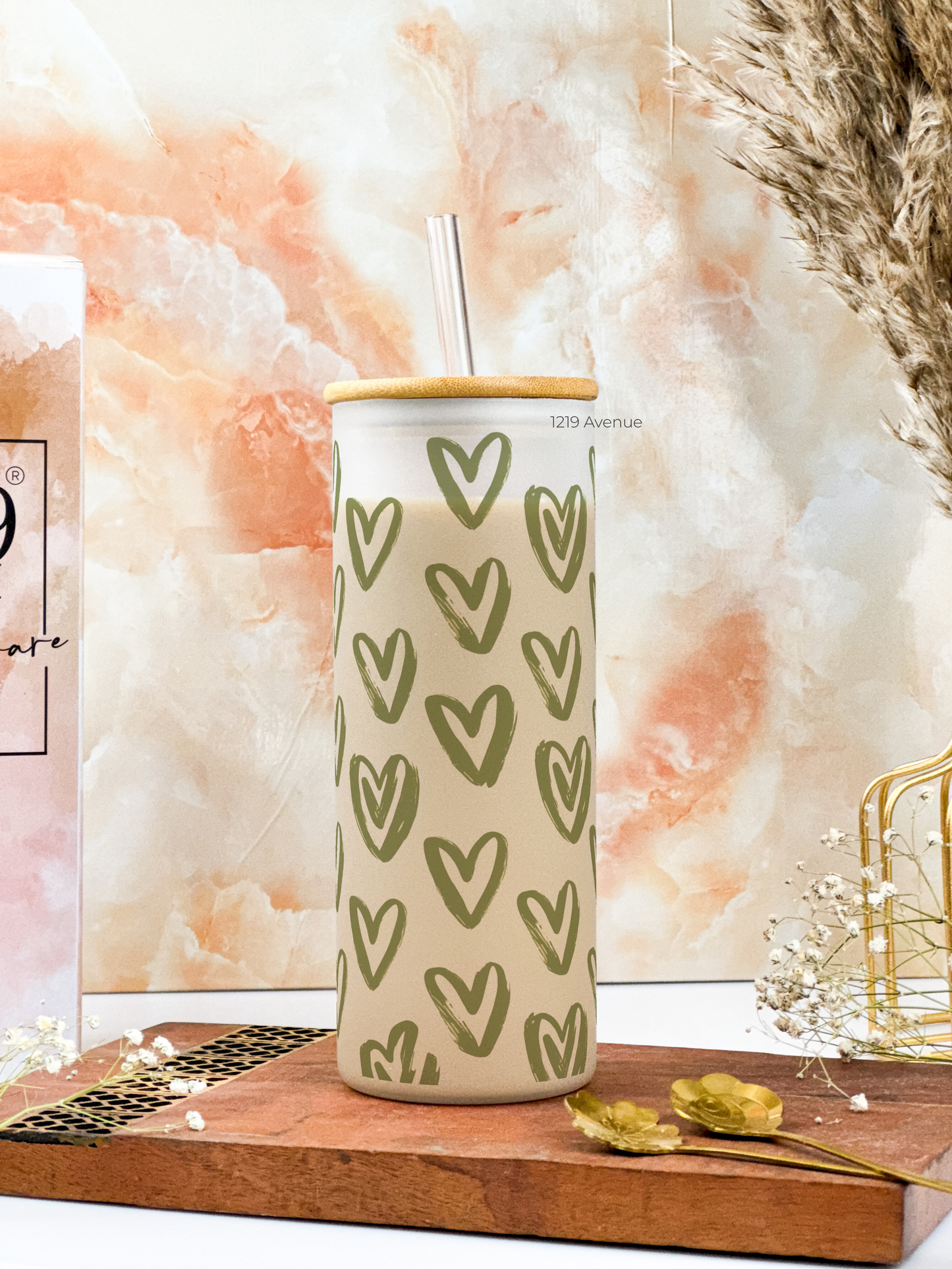 Frosted Grande Sipper 650ml| Matcha Hearts Print| 20oz Tall Tumbler with Straw and Lid