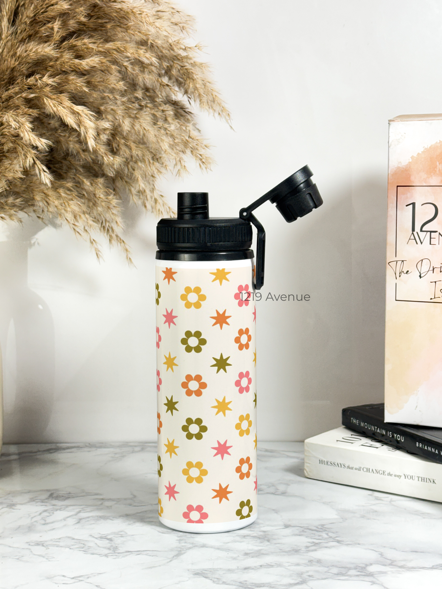 700ml Printed TANK-Sip Water Bottle | Dassy Star Print | For Office, School, Sports | Sipper Bottle with Carry Hook, Durable & Stylish