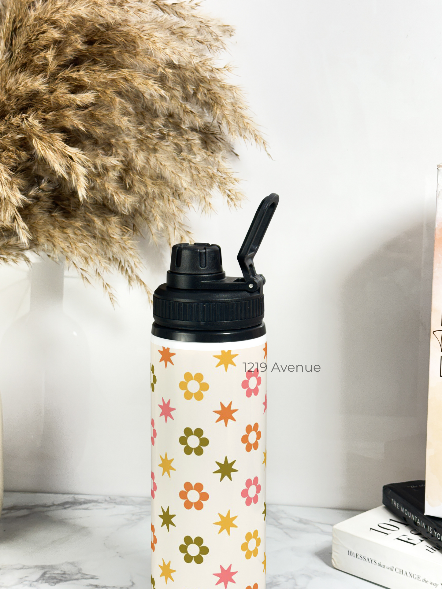 700ml Printed TANK-Sip Water Bottle | Dassy Star Print | For Office, School, Sports | Sipper Bottle with Carry Hook, Durable & Stylish