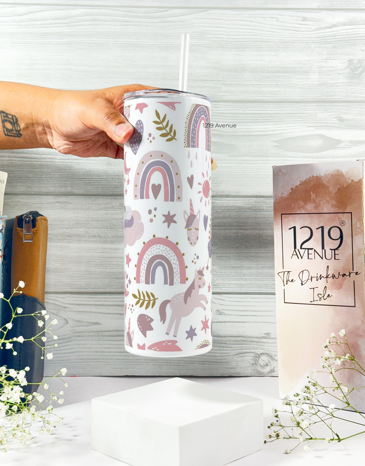 Colossal Tumbler 750ML with straw | Dreamy Unicorn Print |Double Walled Insulated Tumbler