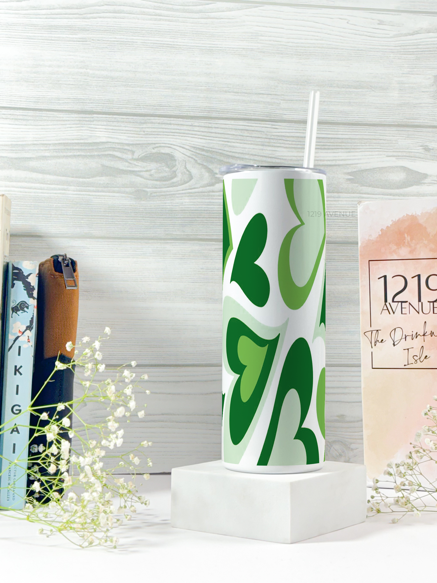 Colossal Tumbler 700ml with Straw | Sage Hearty Swirl Print| Double Walled Insulated Tumbler 7-8 hrs
