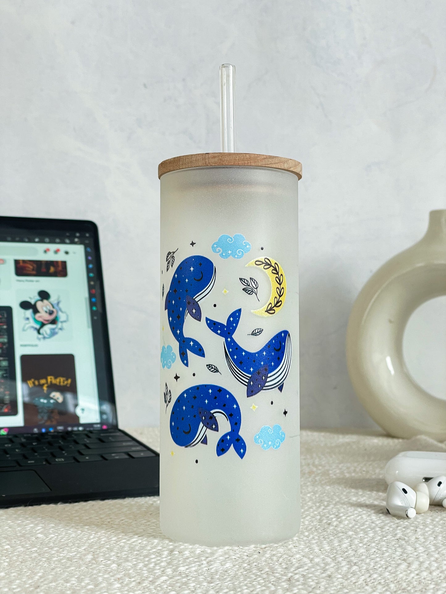 Frosted Grande Sipper 650ml| Over Whaleming Print| 20oz Tall Tumbler with lid and straw