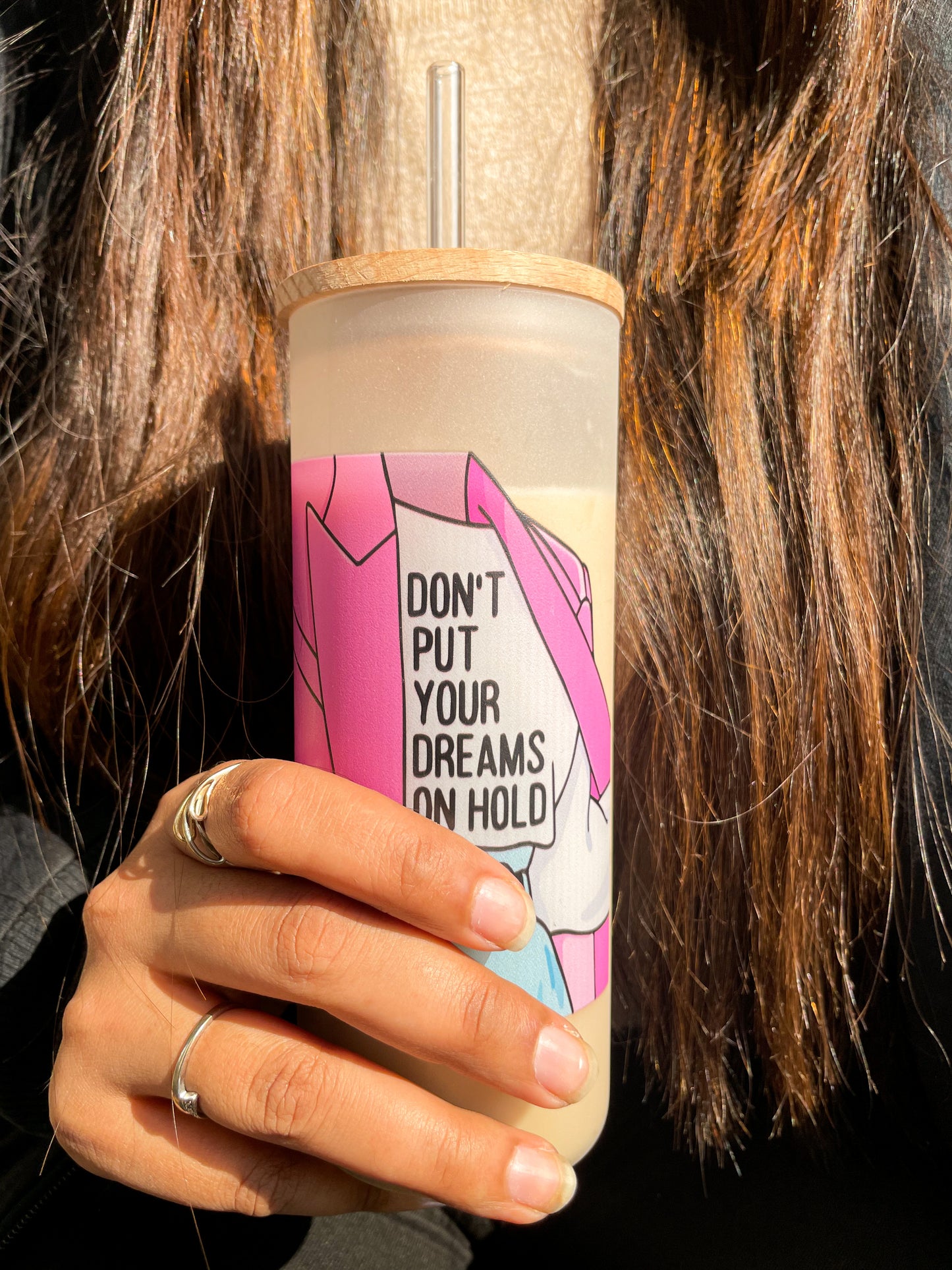 Frosted Grande Sipper 650ml| Don't Put Dreams on Hold Print| 20oz Tall Tumbler with Straw and Lid