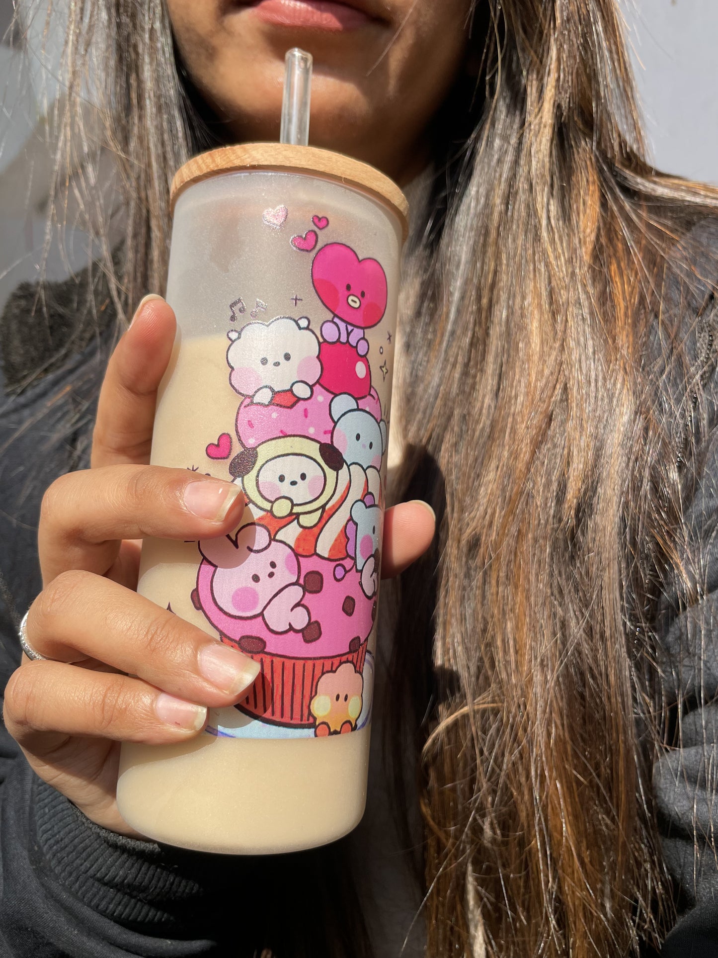 Frosted Grande Sipper 650ml| BT21 Print| 20oz Tall Tumbler with Straw and Lid