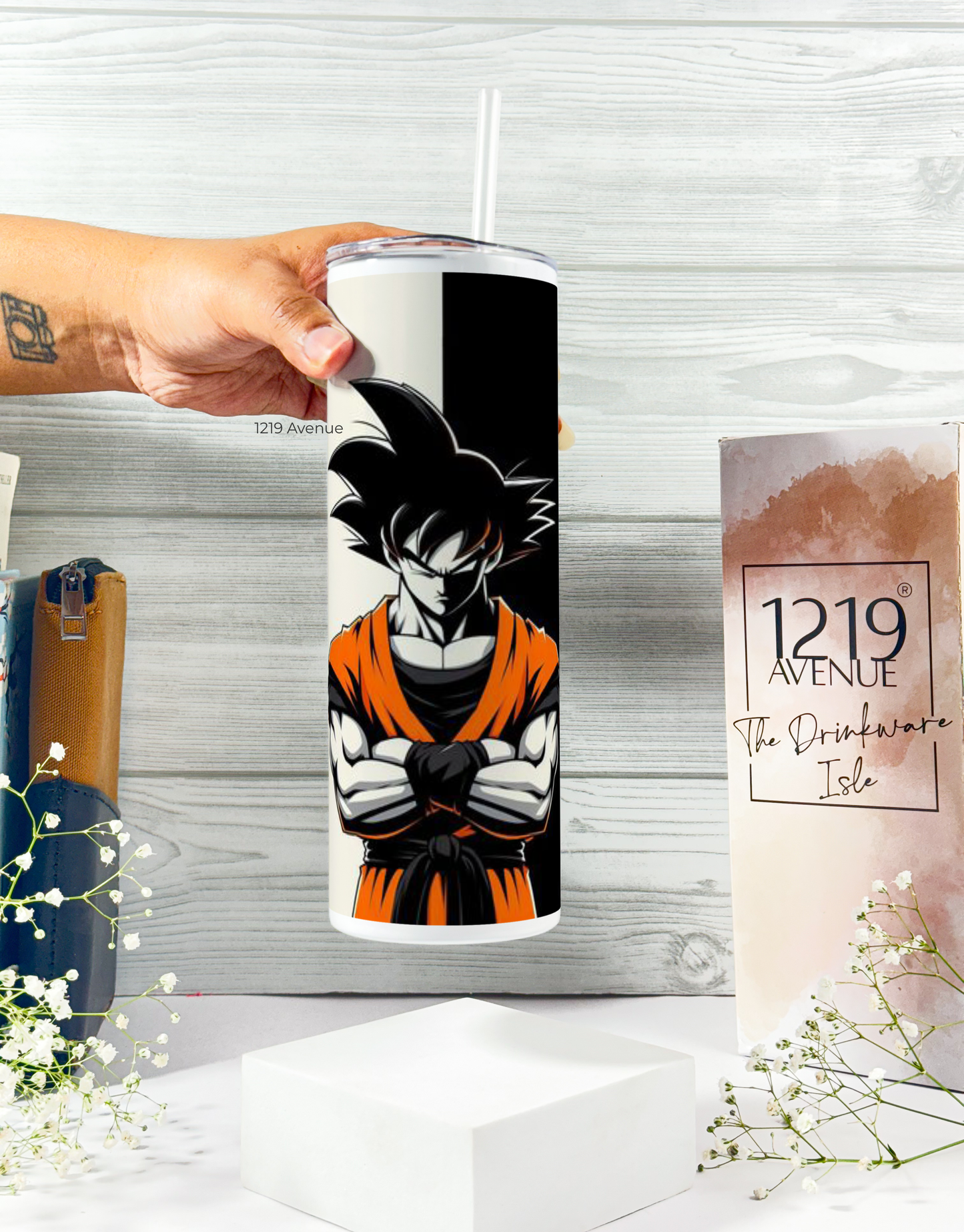 Colossal Tumbler 750ML with straw | Goku Print |Double Walled Insulated Tumbler