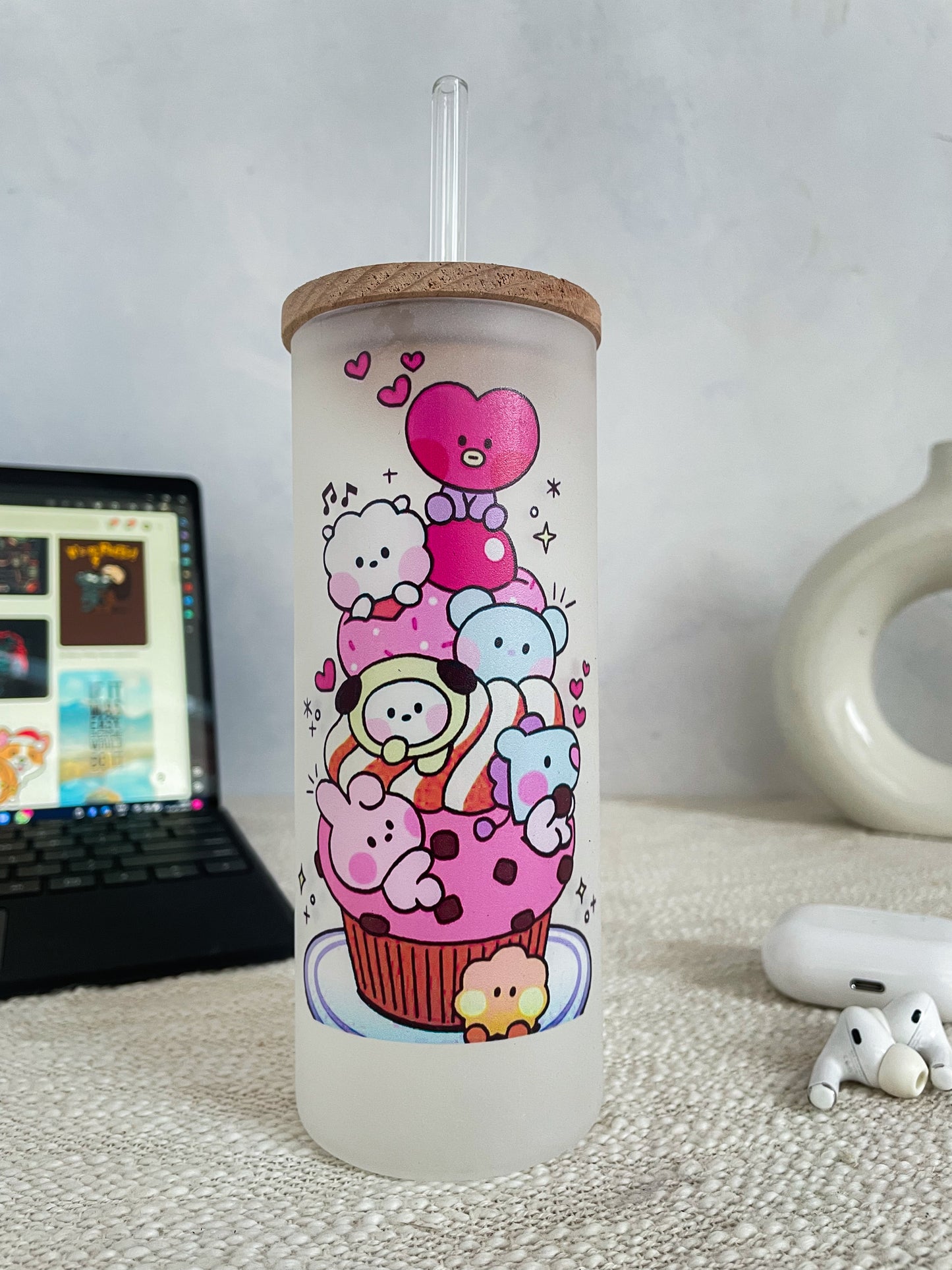 Frosted Grande Sipper 650ml| BT21 Print| 20oz Tall Tumbler with Straw and Lid
