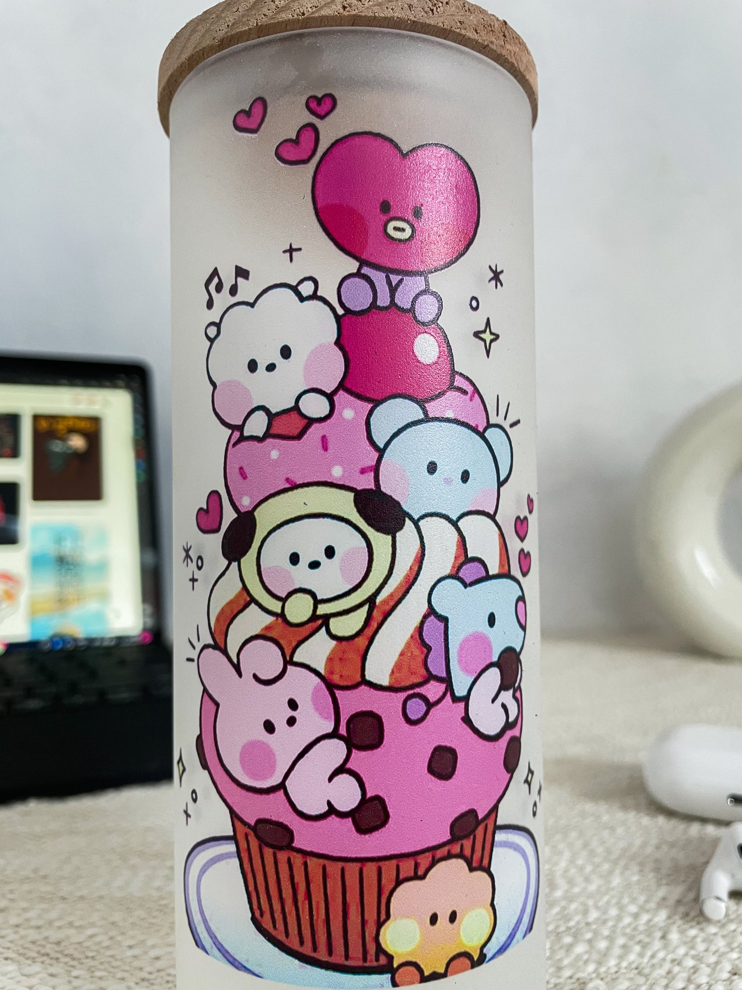 Frosted Grande Sipper 650ml| BT21 Print| 20oz Tall Tumbler with Straw and Lid
