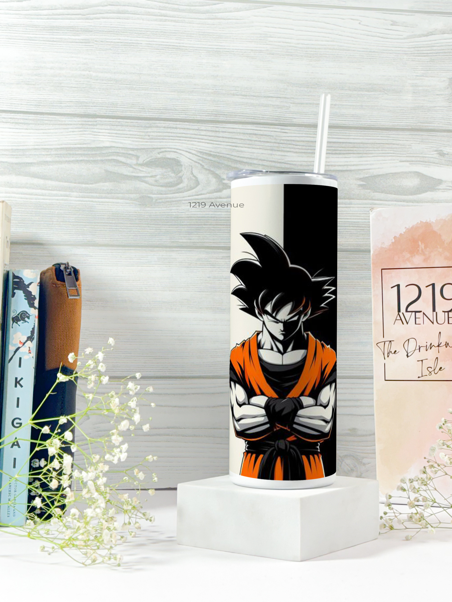 Colossal Tumbler 750ML with straw | Goku Print |Double Walled Insulated Tumbler