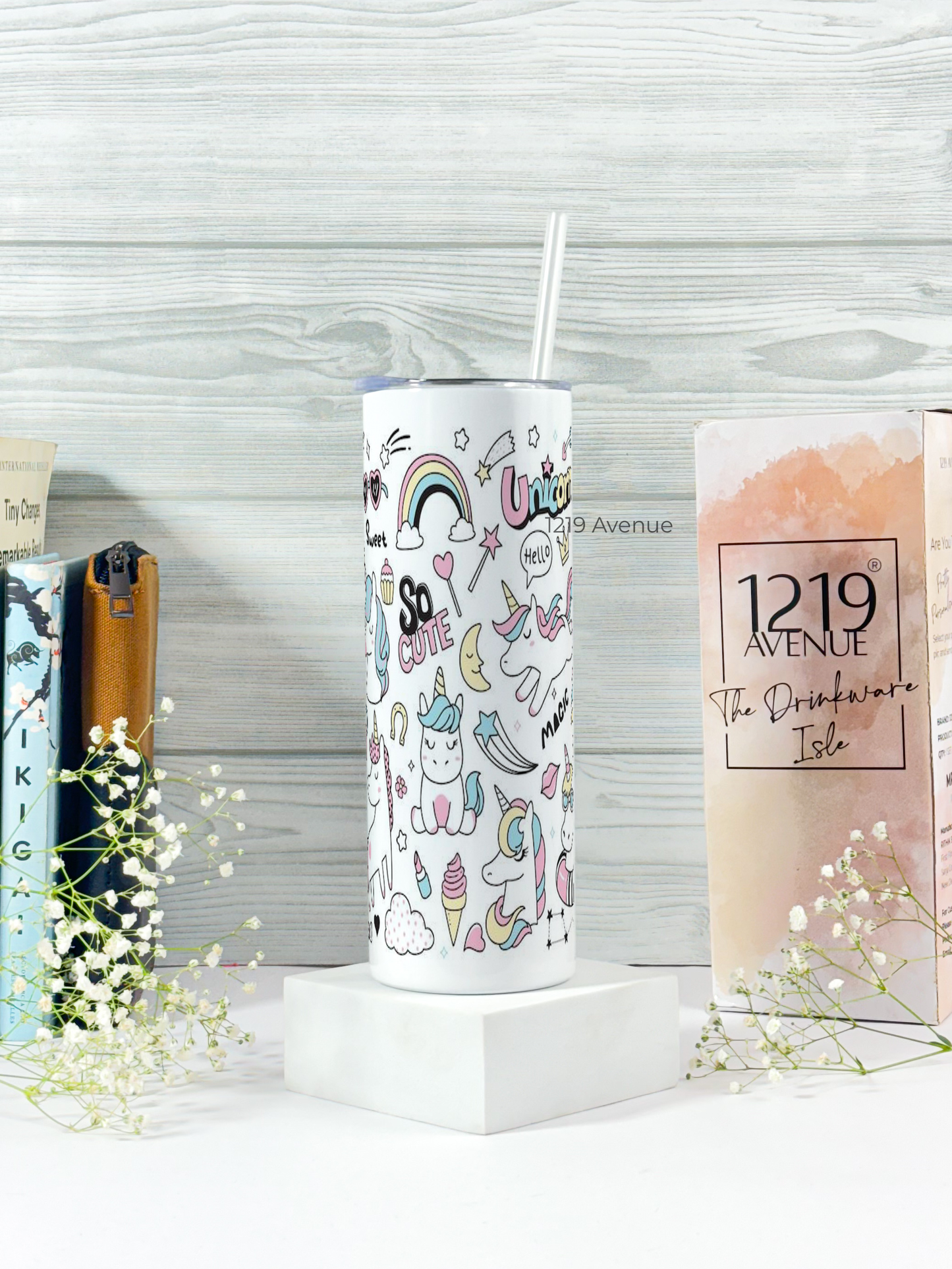 Colossal Tumbler 750ML with straw | Doodly Unicorn Print |Double Walled Insulated Tumbler