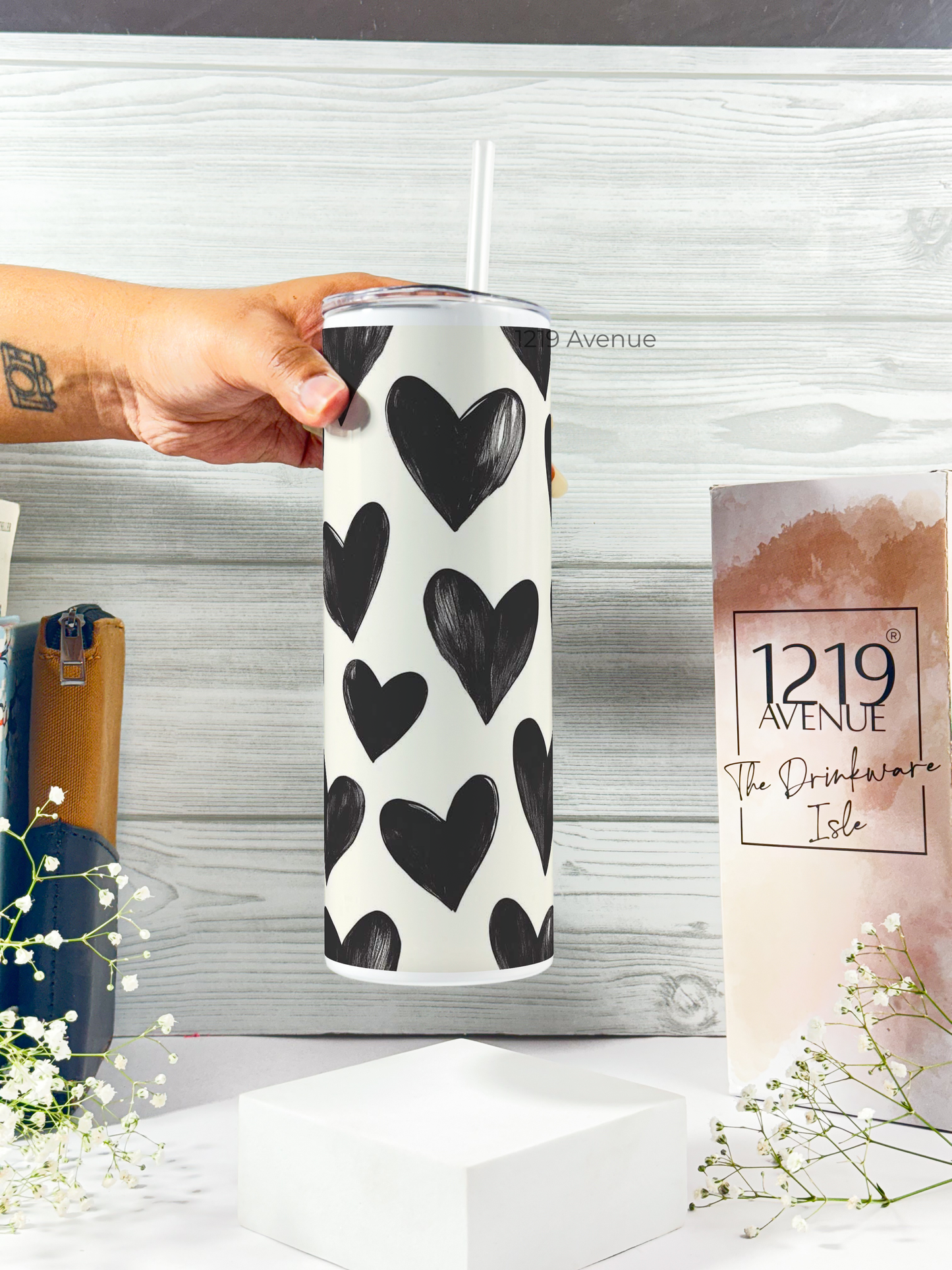 Colossal Tumbler 700ML with Silicon Straw | Bouji Black Hearts Print |Double Walled Insulated Tumbler 7-8 hrs