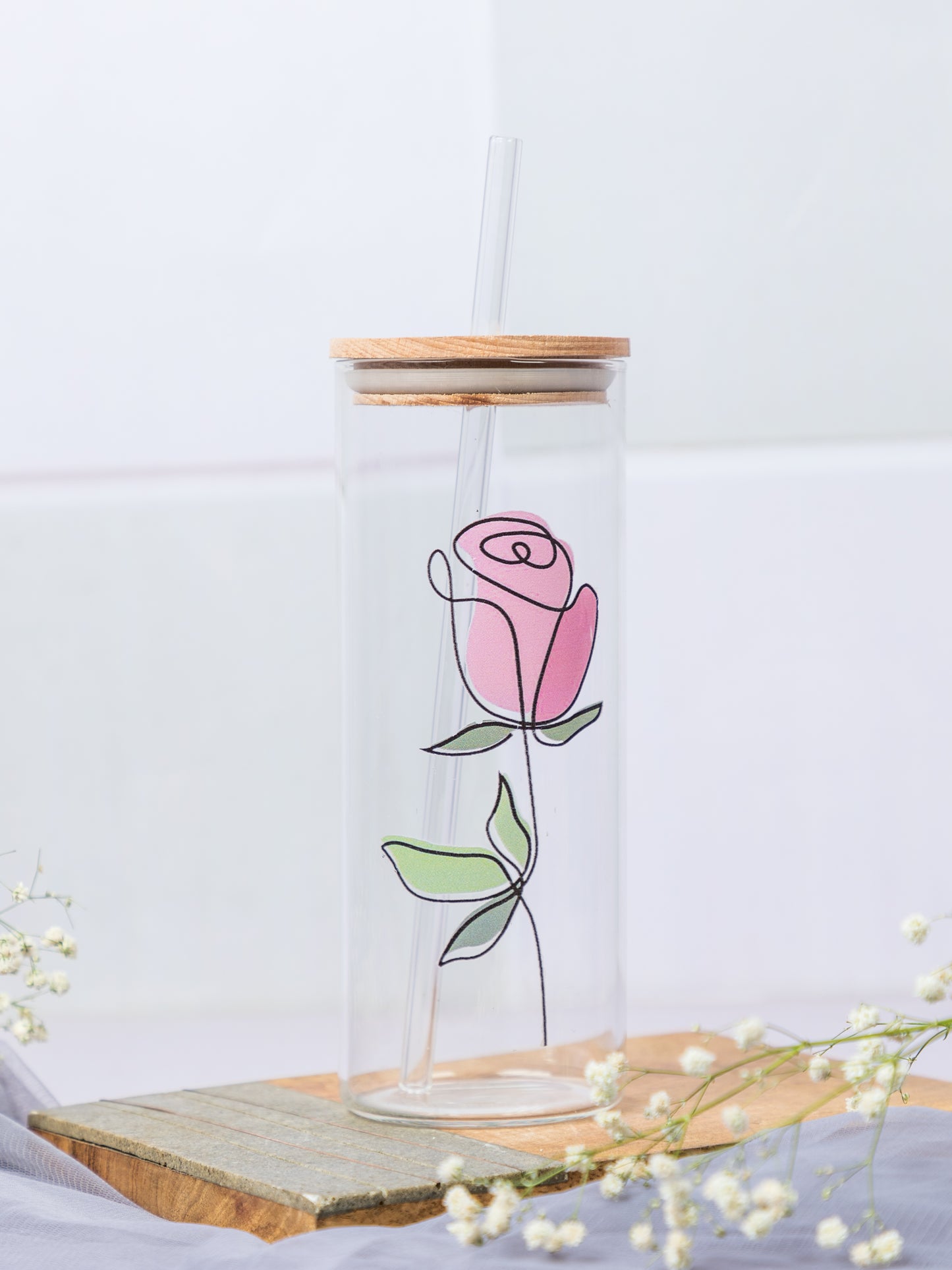 Grande Sipper 650ml| Minimalistic Rose Print| 22 oz Coffee Tumbler with Straw and Lid