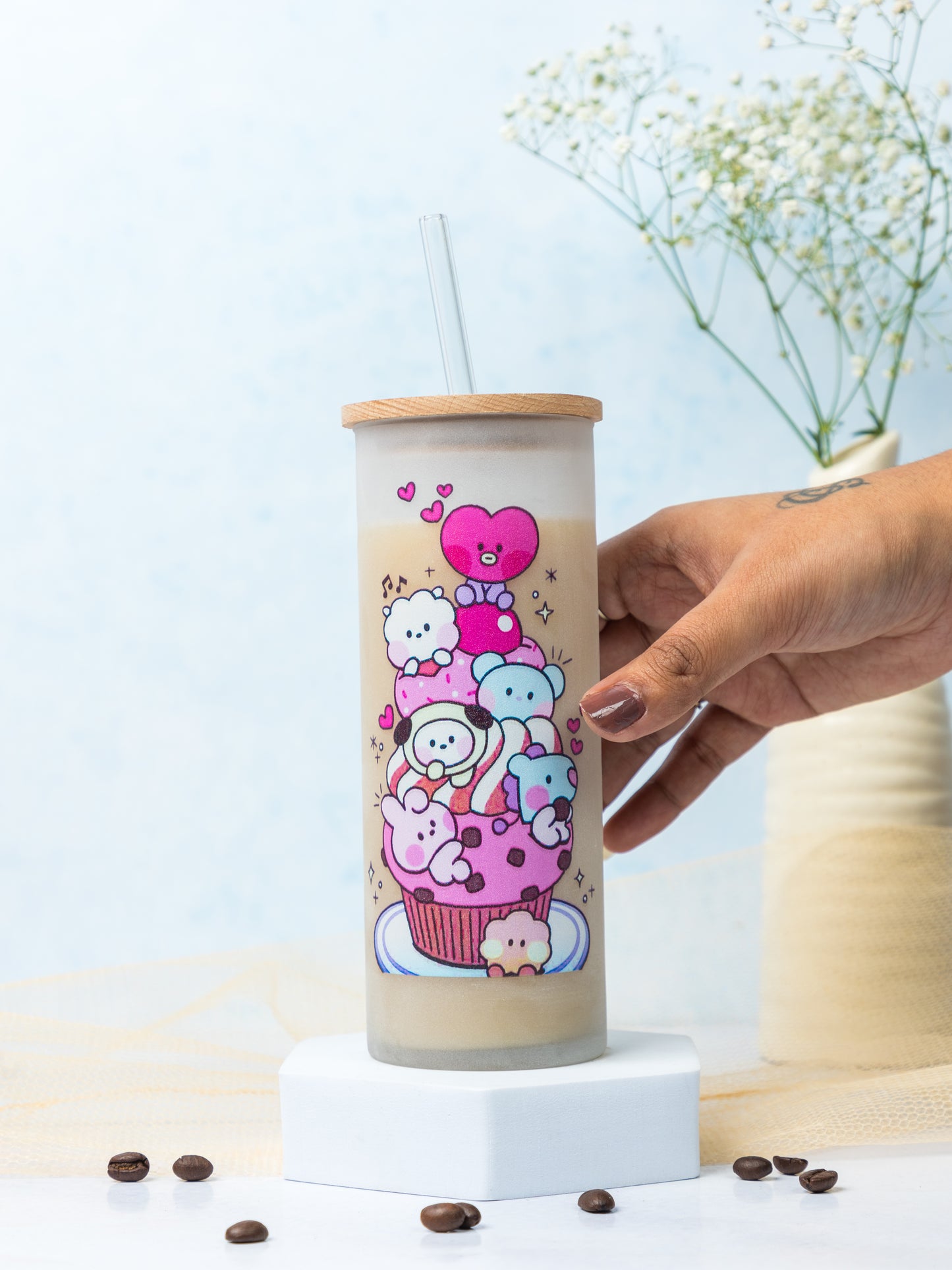 Frosted Grande Sipper 650ml| BT21 Print| 20oz Tall Tumbler with Straw and Lid