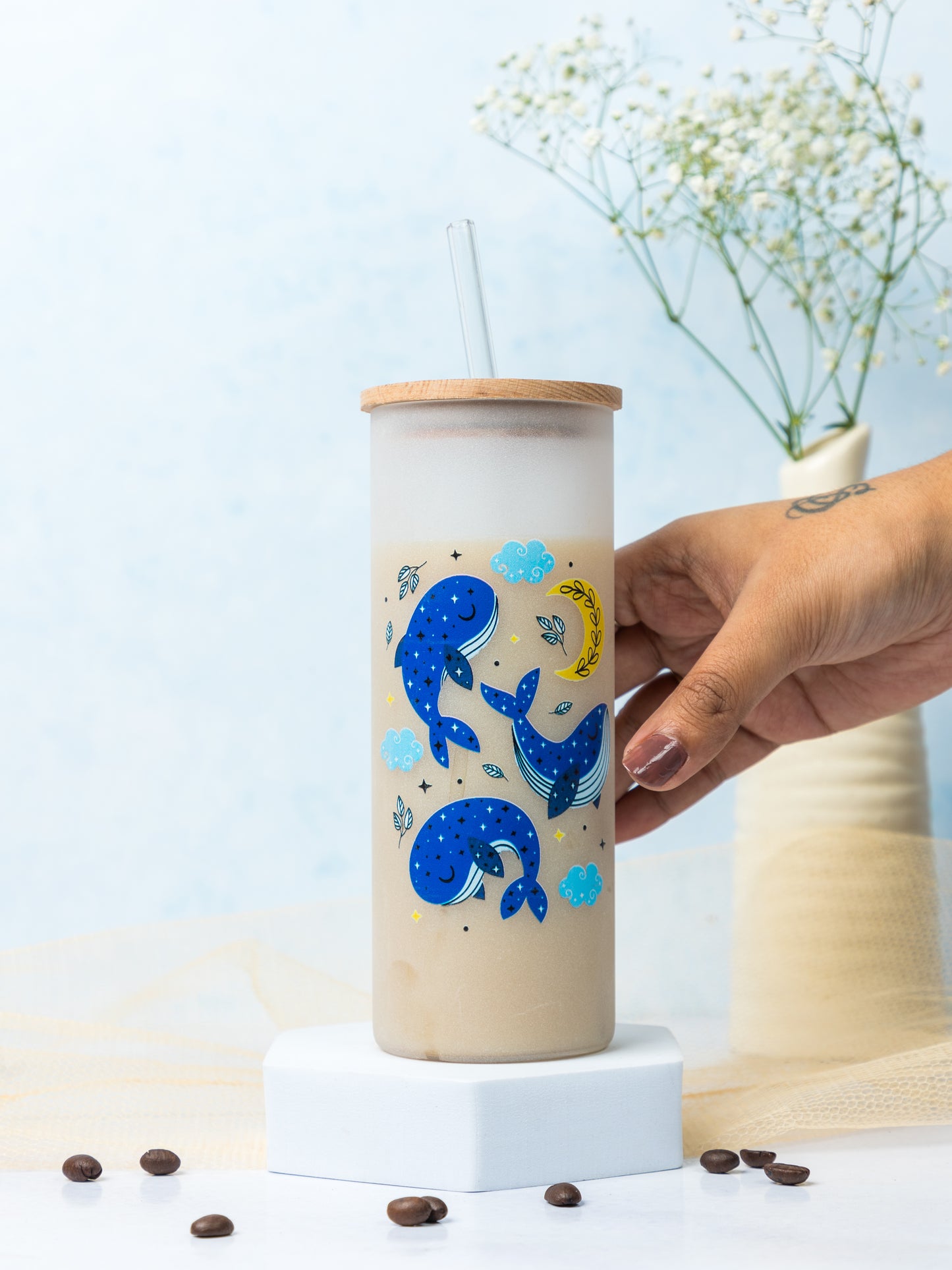 Frosted Grande Sipper 650ml| Over Whaleming Print| 20oz Tall Tumbler with lid and straw