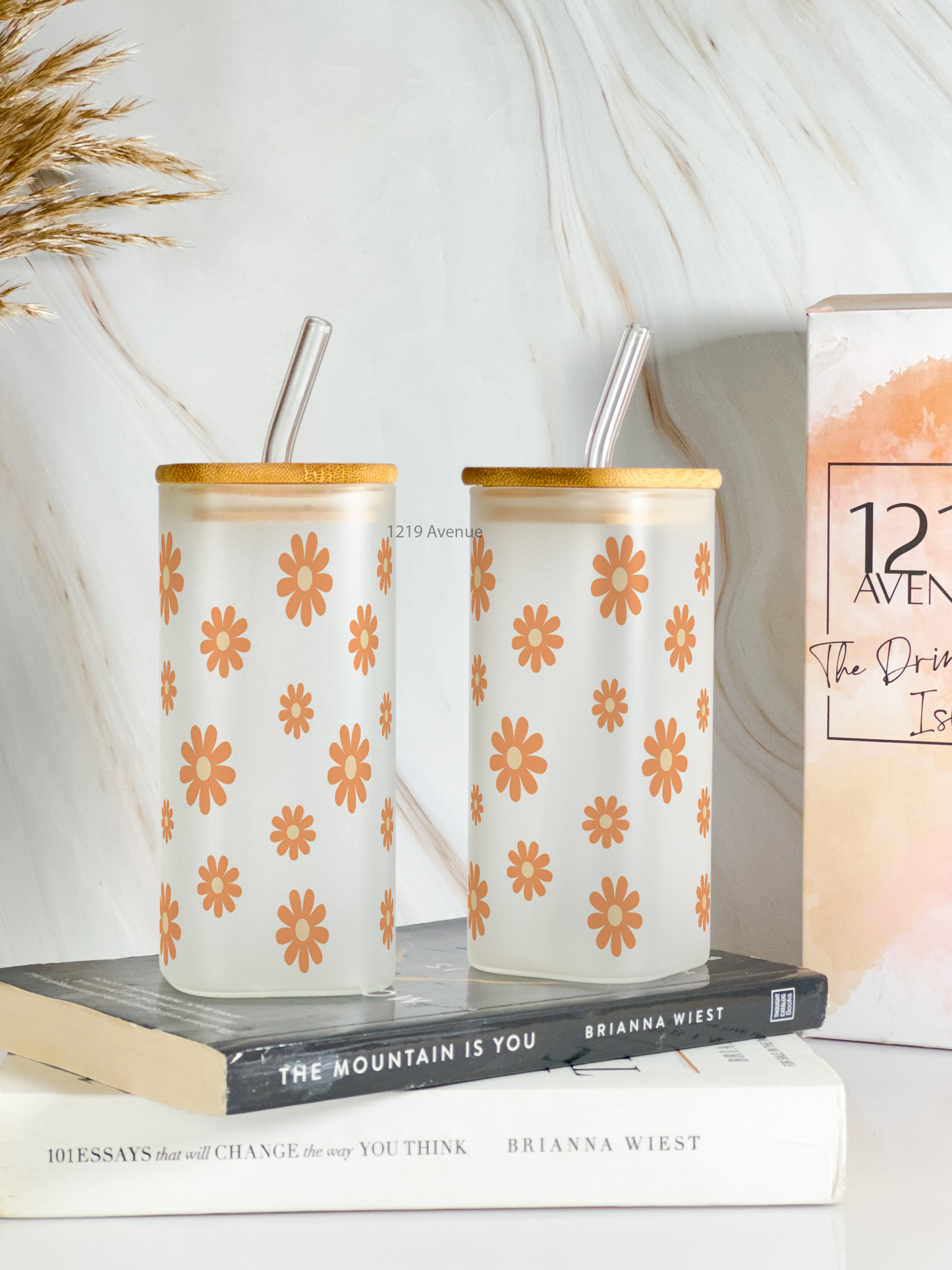 Squaro Sipper 450ml| Brown Flower Design| Permanent Prints| Coffee Glass Tumbler with straw and lid