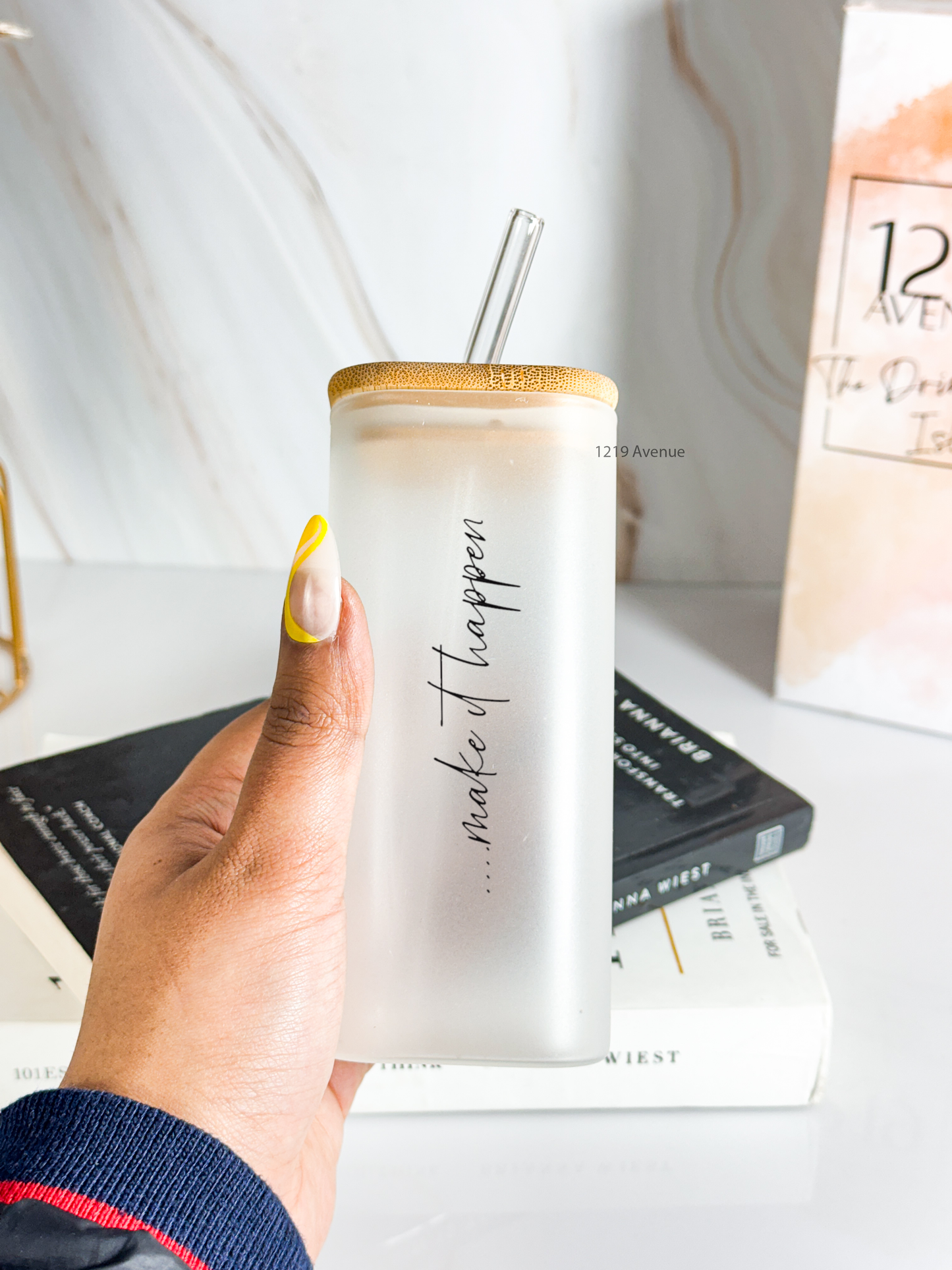 Squaro Sipper 450ml| Make It Happen Design| Permanent Prints| Coffee Glass Tumbler with straw and lid