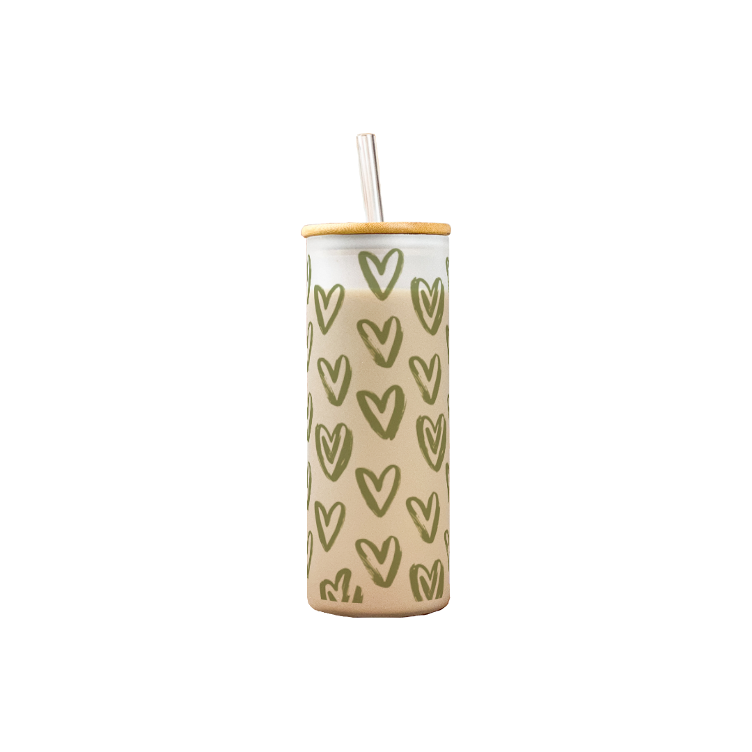 Frosted Grande Sipper 650ml| Matcha Hearts Print| 20oz Tall Tumbler with Straw and Lid