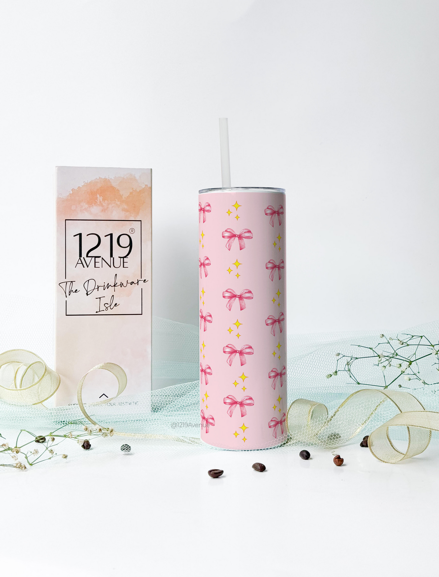 Colossal Tumbler 700ML with Straw| Sparkles And Bows All Over Print |Double Walled Insulated Tumbler 7-8 hrs