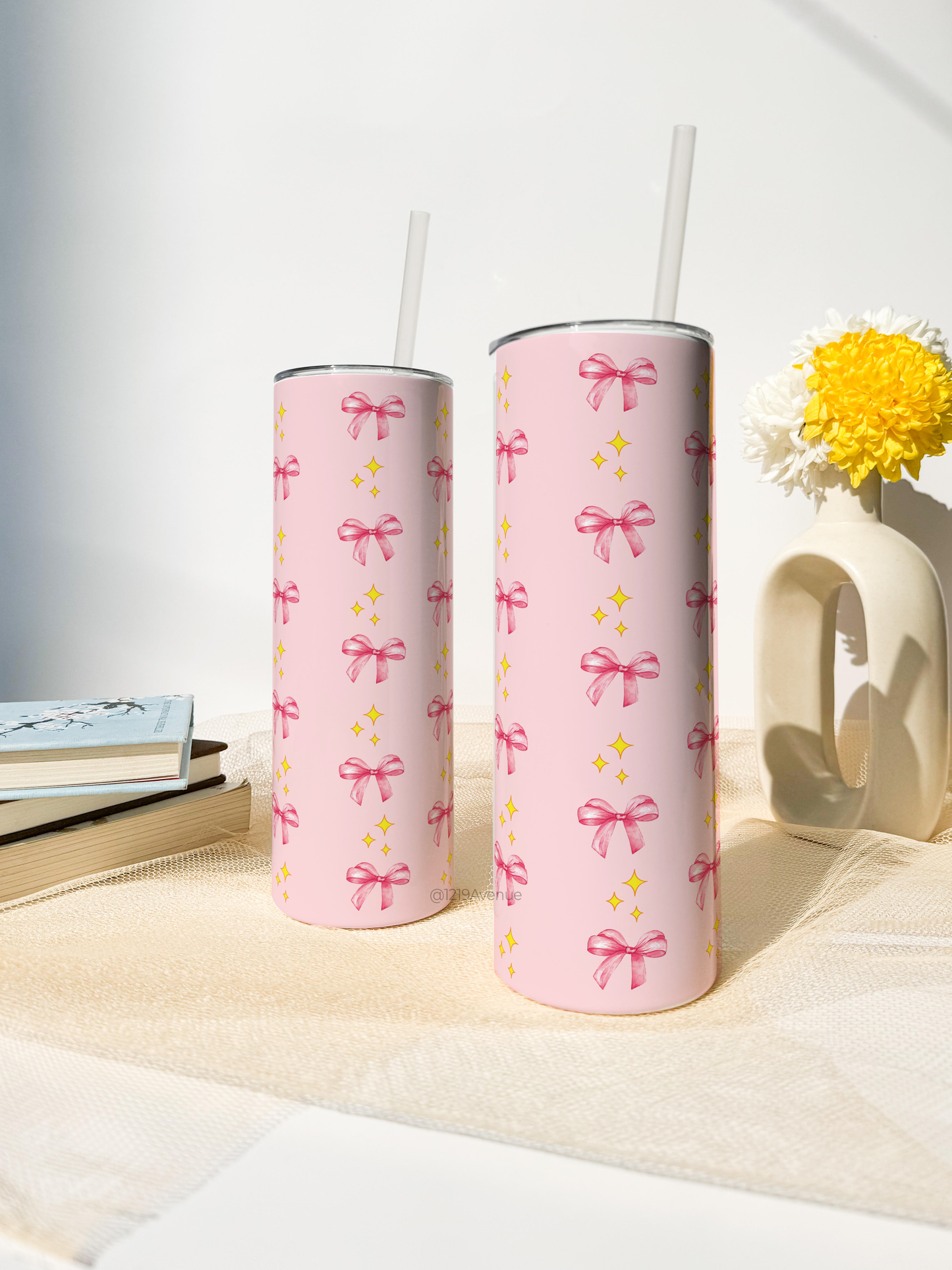 Colossal Tumbler 700ML with Straw| Sparkles And Bows All Over Print |Double Walled Insulated Tumbler 7-8 hrs