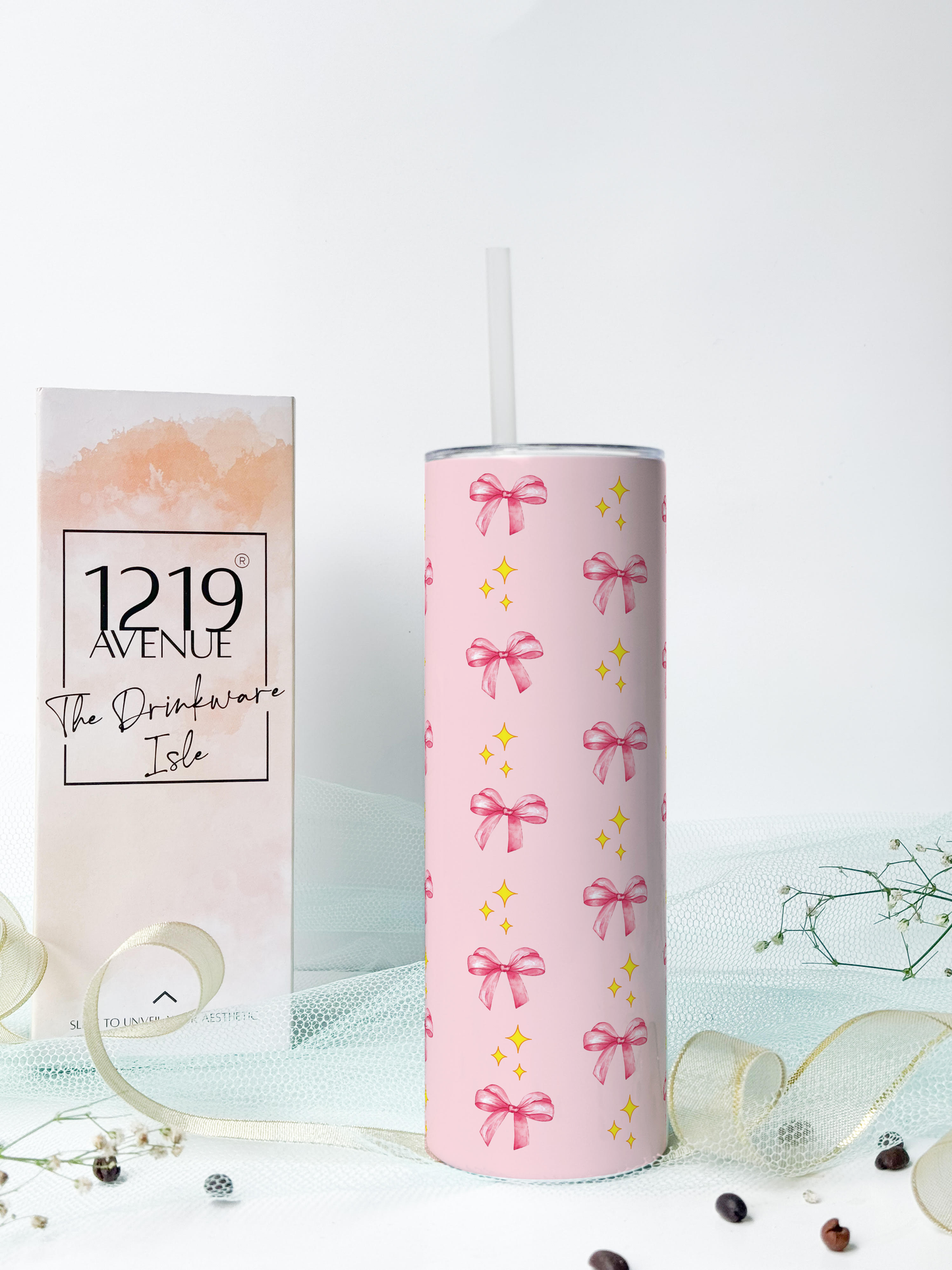 Colossal Tumbler 700ML with Straw| Sparkles And Bows All Over Print |Double Walled Insulated Tumbler 7-8 hrs