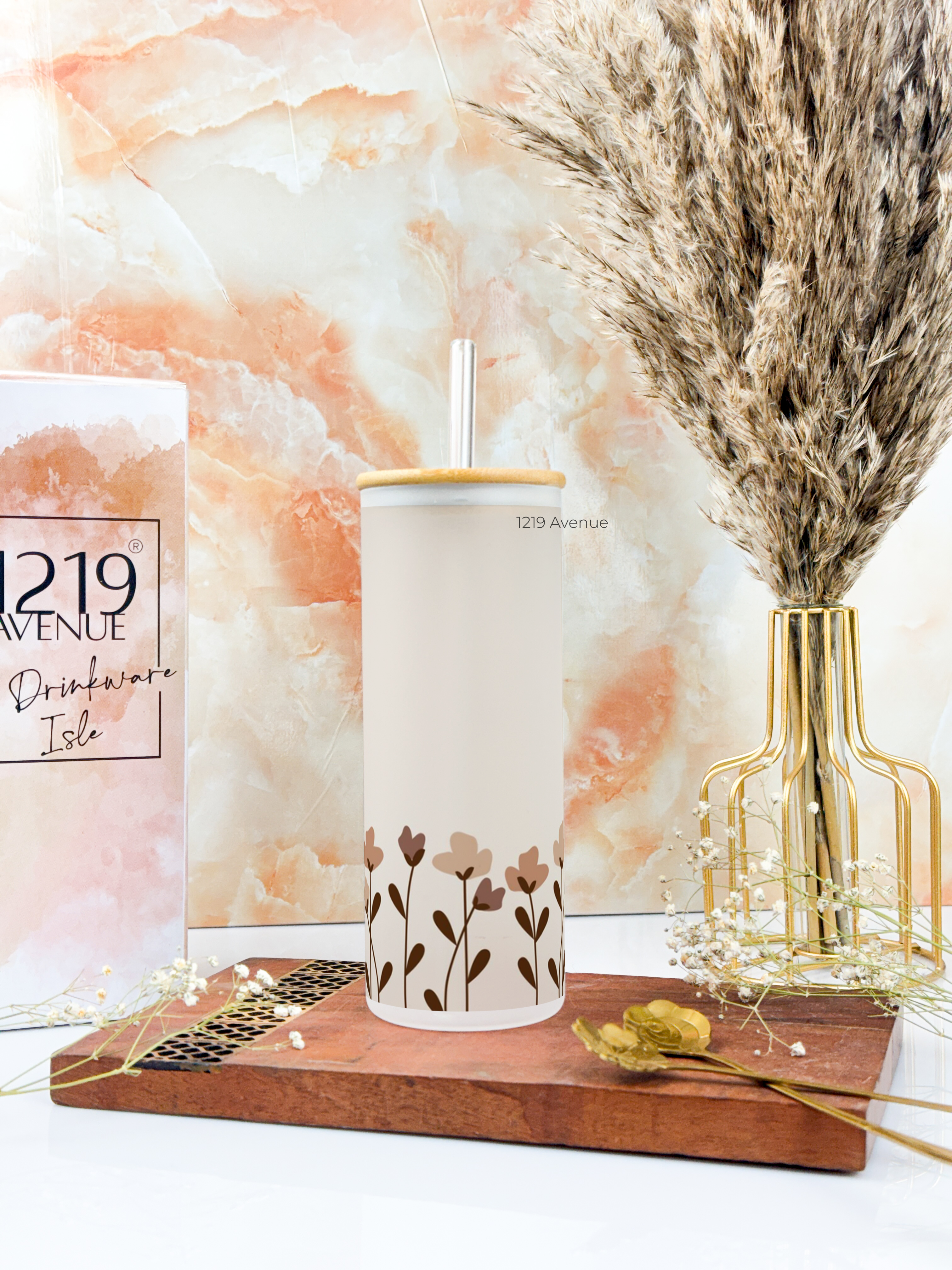 Frosted Grande Sipper 650ml| Flower Valley Print| 20oz Tall Tumbler with Straw and Lid