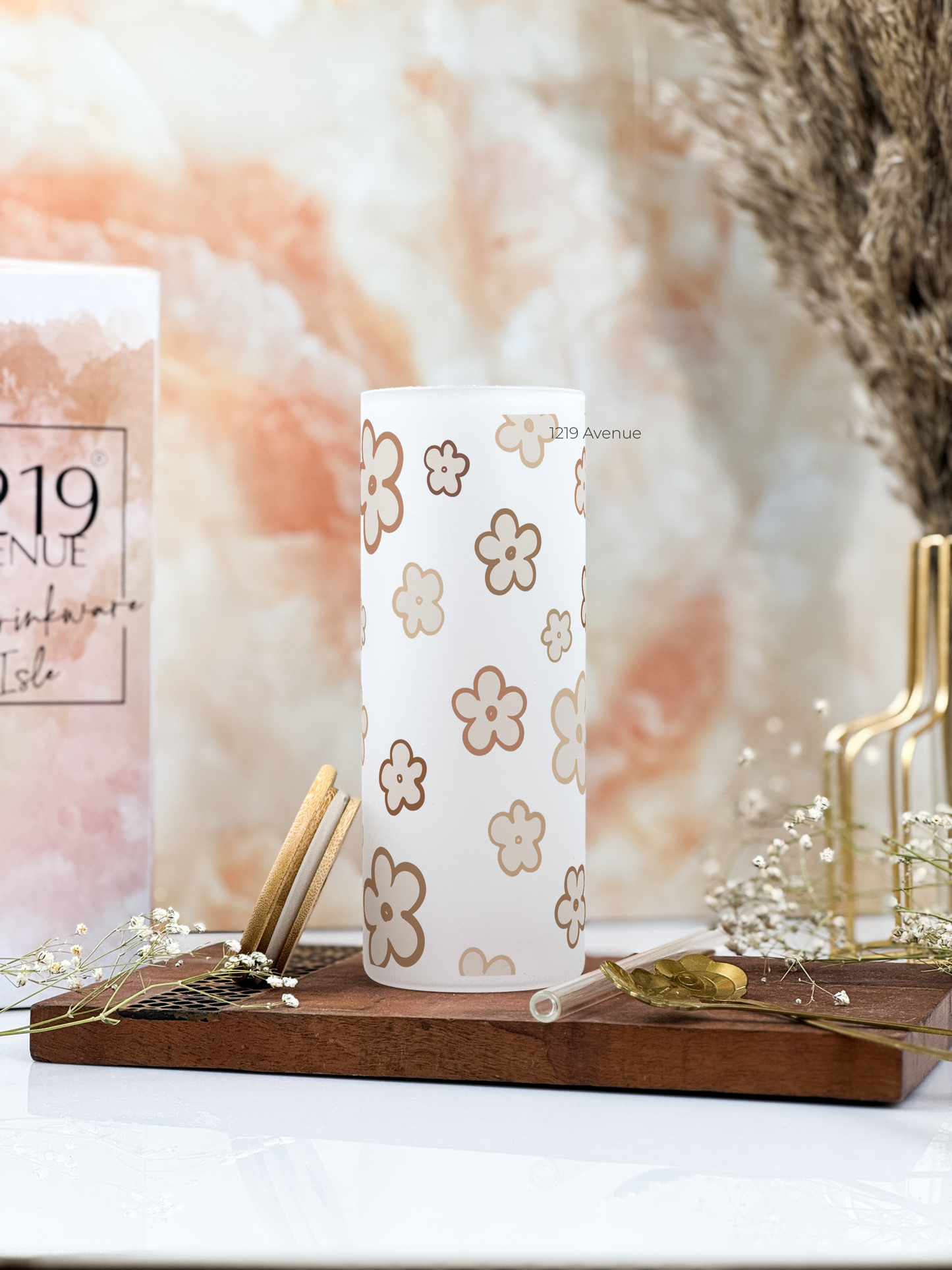 Frosted Grande Sipper 650ml| Doodly Fleurs Print| 20oz Tall Tumbler with Straw and Lid