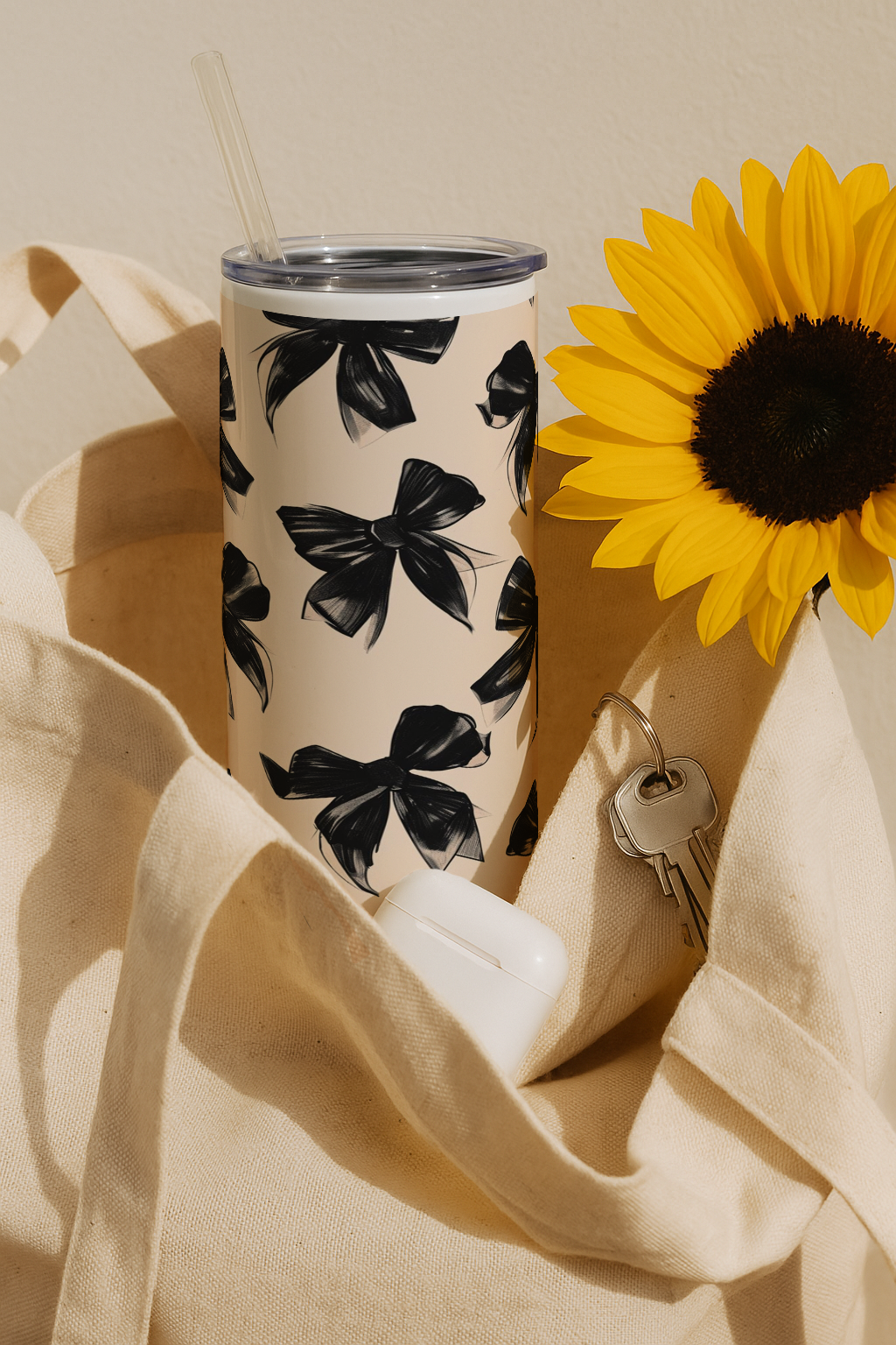 Colossal Tumbler 700ML with Straw| Midnight Bow Print |Double Walled Insulated Tumbler 7-8 hrs