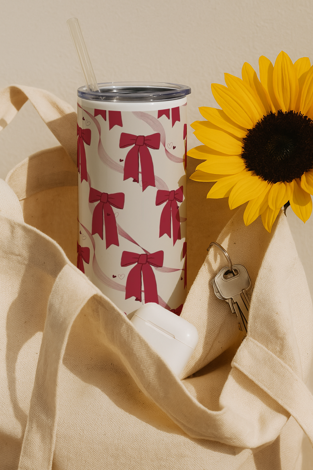 Colossal Tumbler 700ML with Straw| Merry bows Print |Double Walled Insulated Tumbler 7-8 hrs