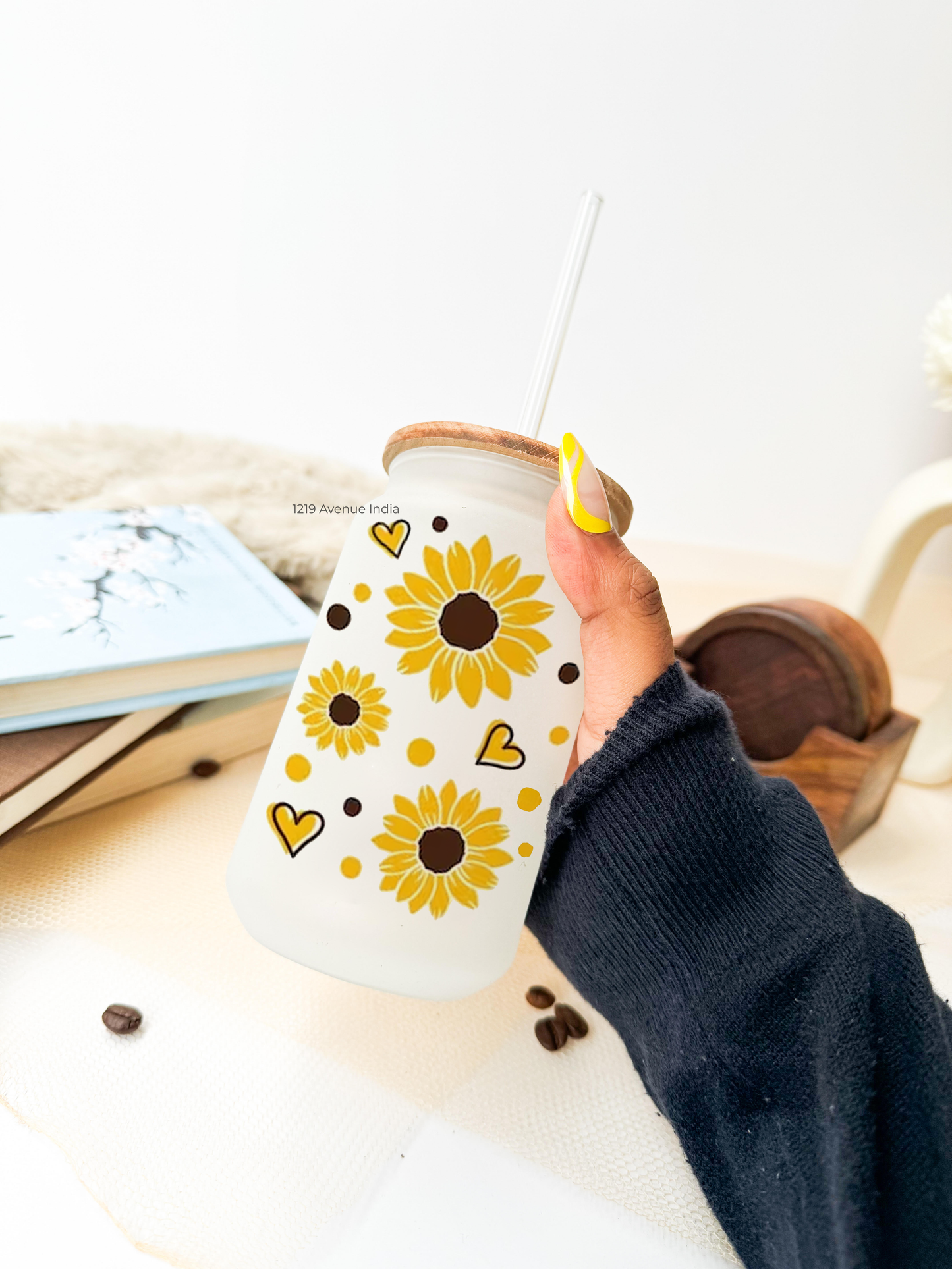 Frosted Can Shaped Sipper 500ml| Sunflower Print| 17oz Can Tumbler with Straw and Lid