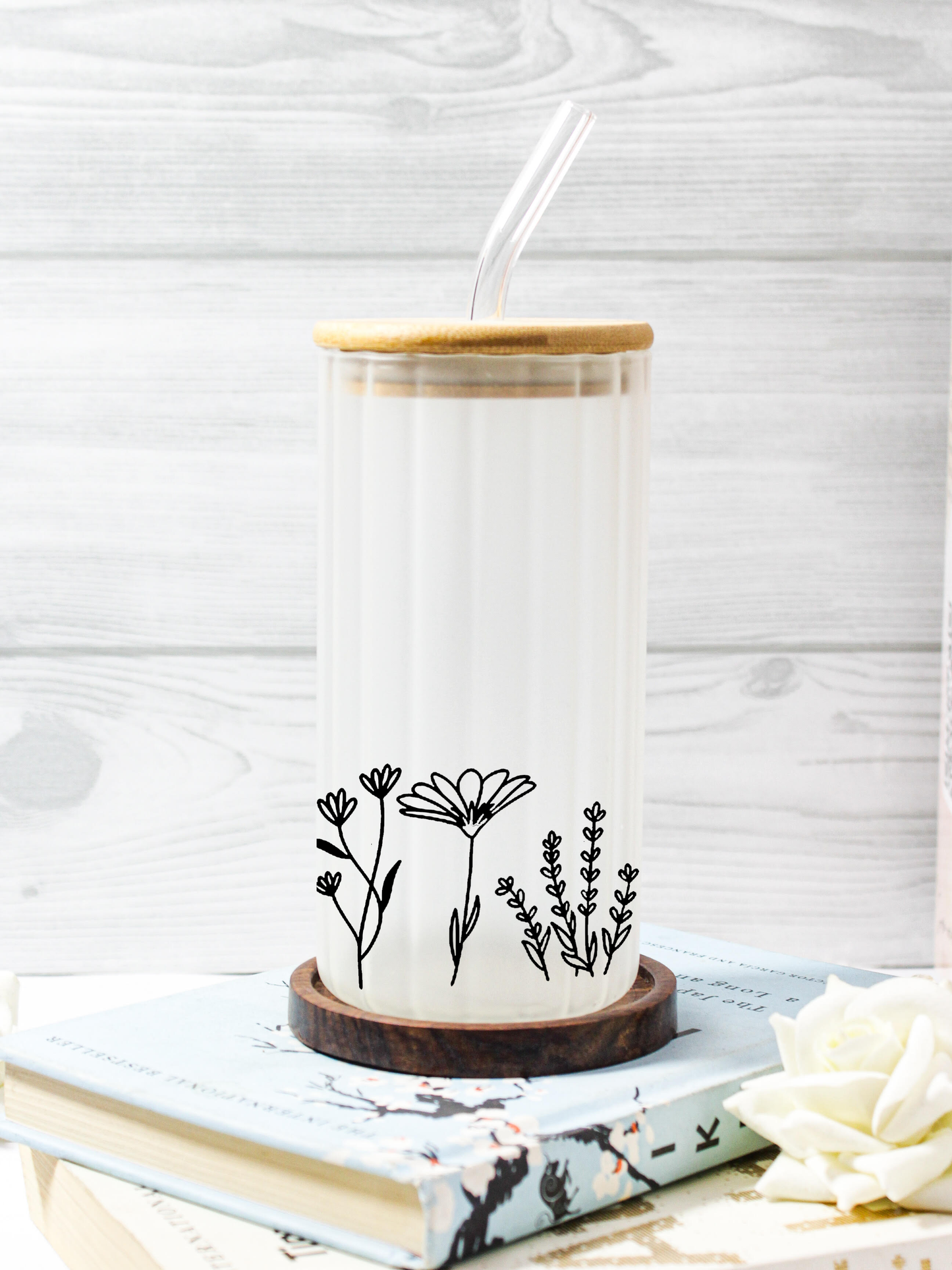 Frosted Ripple Taille Sipper 500ml| Wild-Flower Print | 18oz Ripple Frosted Glass Tumbler with lid and straw