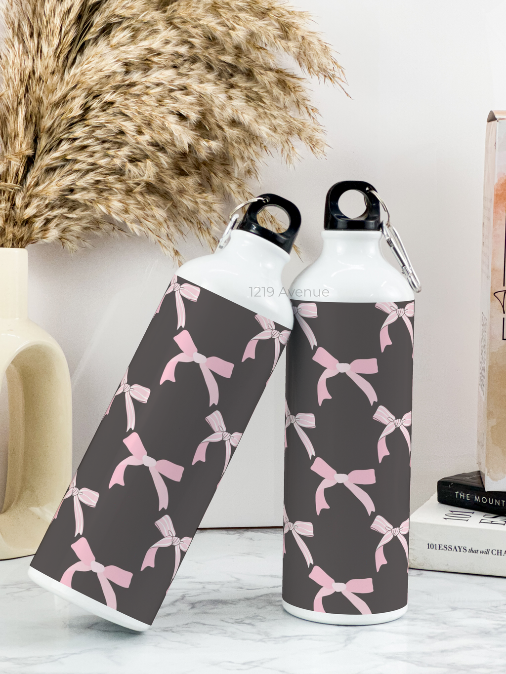750ml Hooked-Up Water Bottle | Black-Bow Beauty Print | Leak Proof | Printed Bottle with Carry Hook, Durable & Stylish