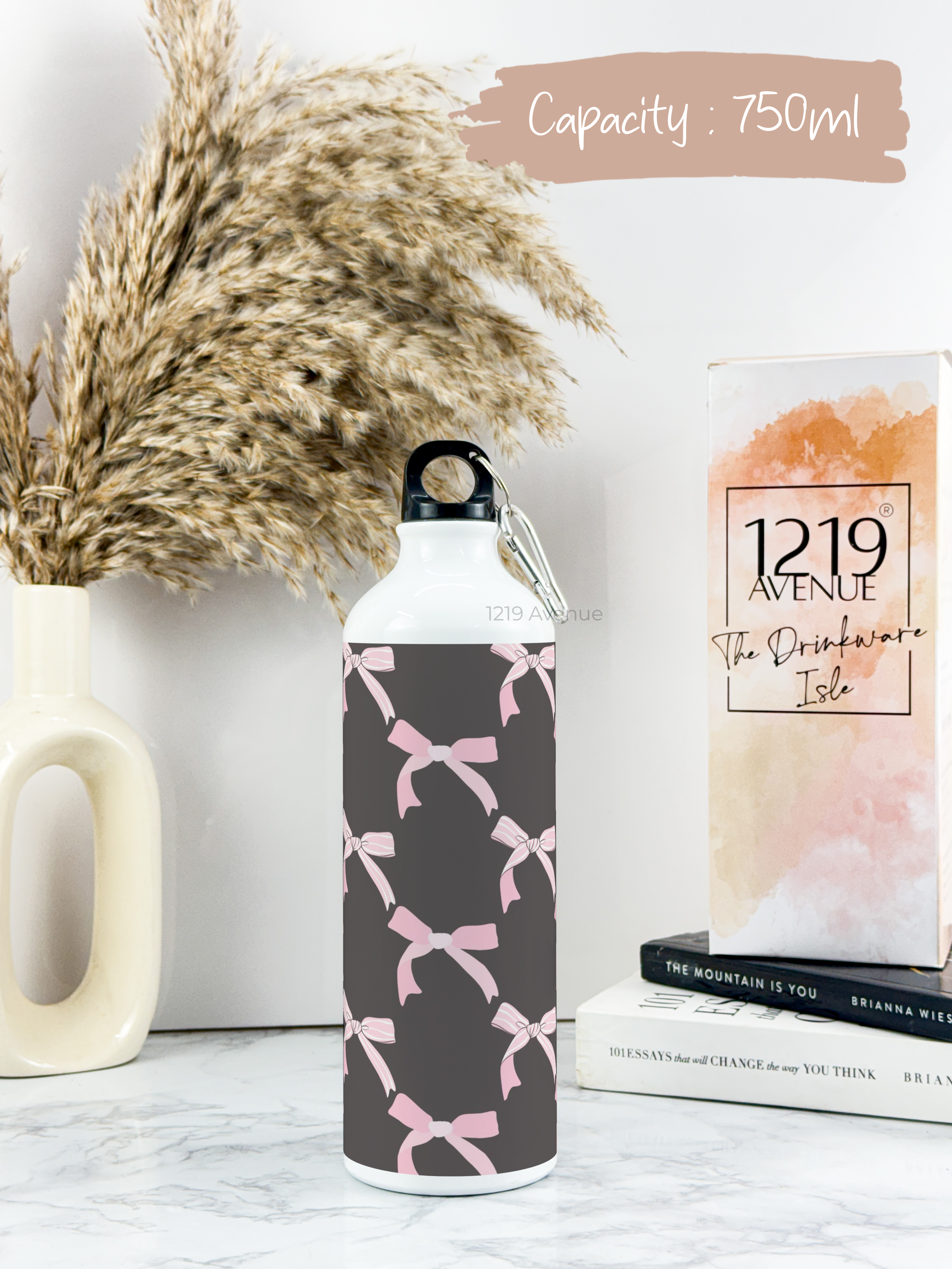 750ml Hooked-Up Water Bottle | Black-Bow Beauty Print | Leak Proof | Printed Bottle with Carry Hook, Durable & Stylish