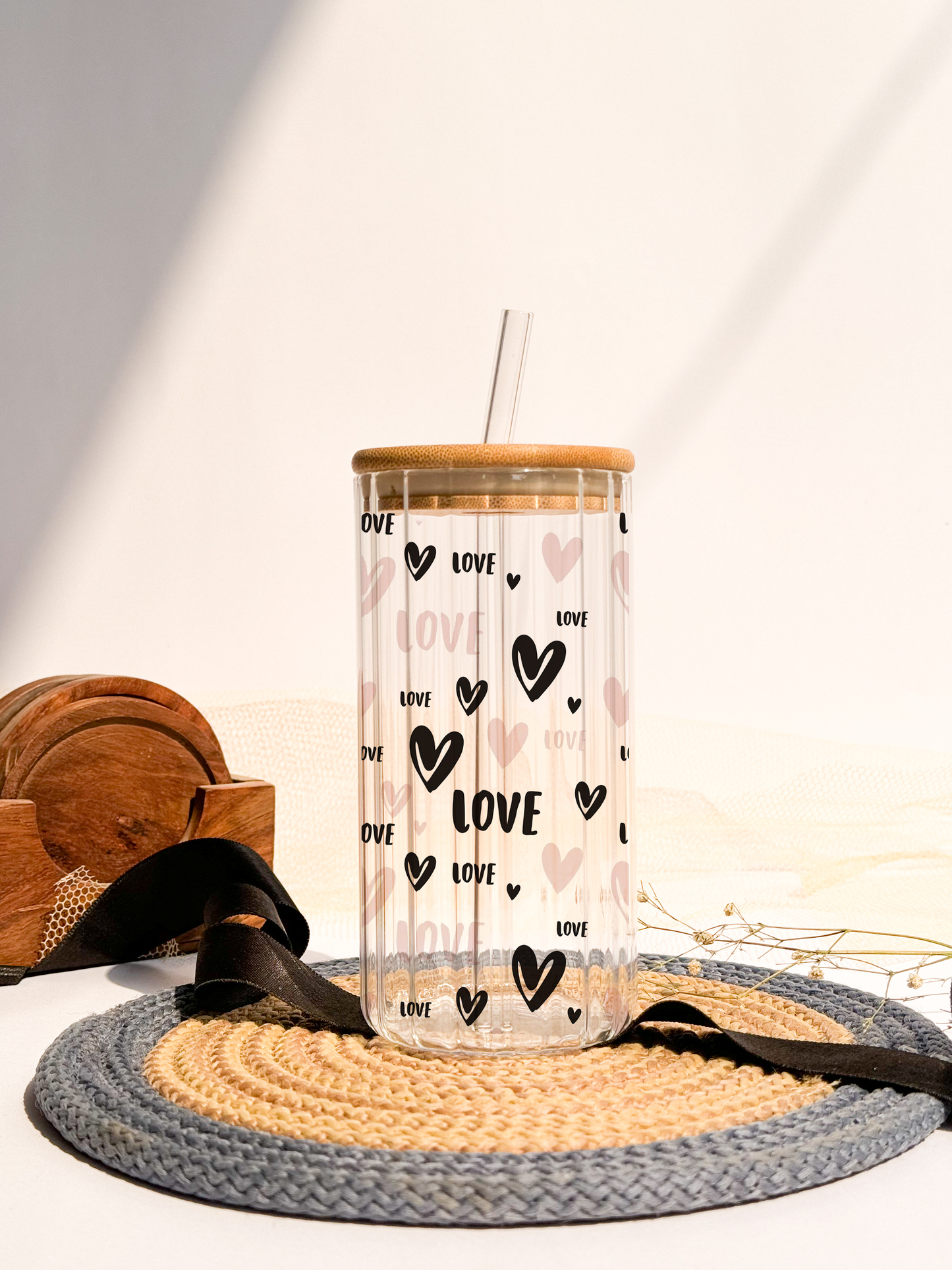 Ripple Taille Sipper 500ml| Love is All Over Print | 18oz Ripple Glass Tumbler with lid and straw