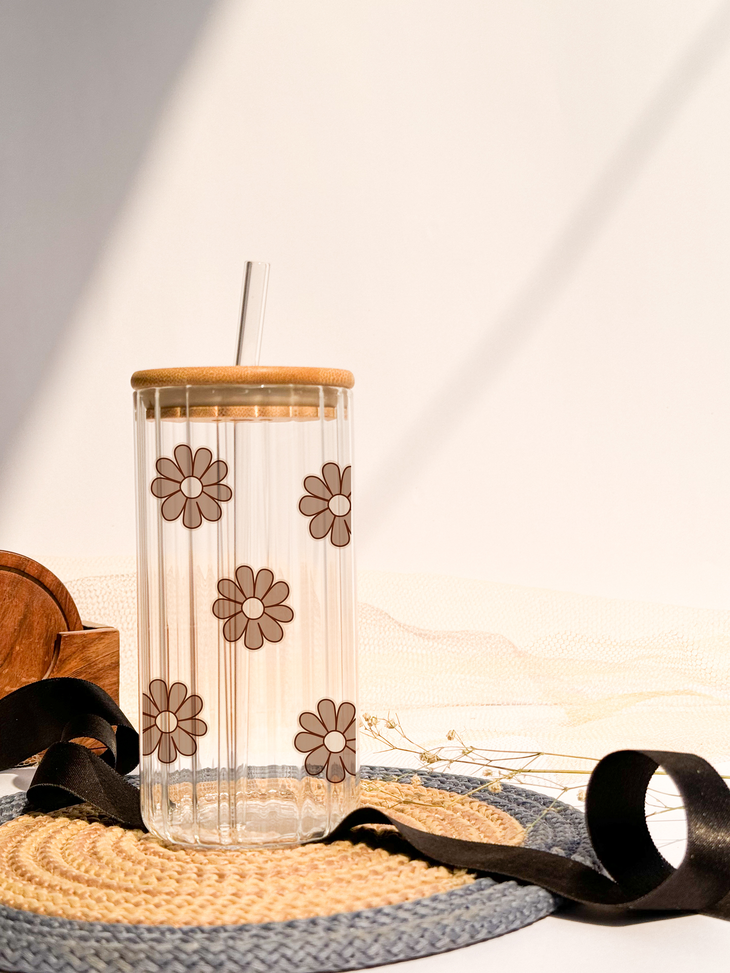 Ripple Taille Sipper 500ml| Brown Flower All Over Print | 18oz Ripple Glass Tumbler with lid and straw