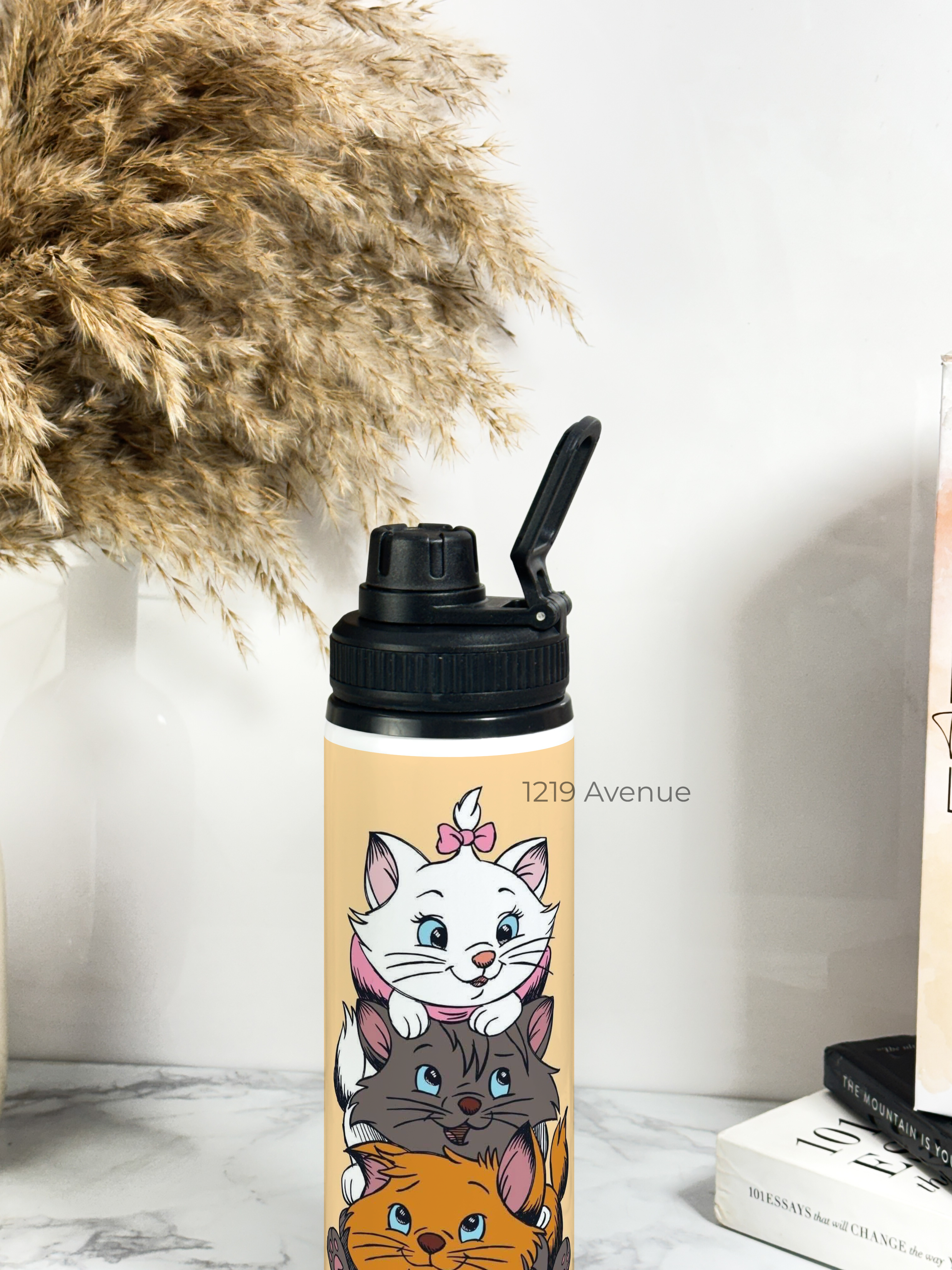 Tank-Sip Bottle 750ml | Cat Love Print | Leak Proof | Printed Bottle with Carry Hook, Durable & Stylish