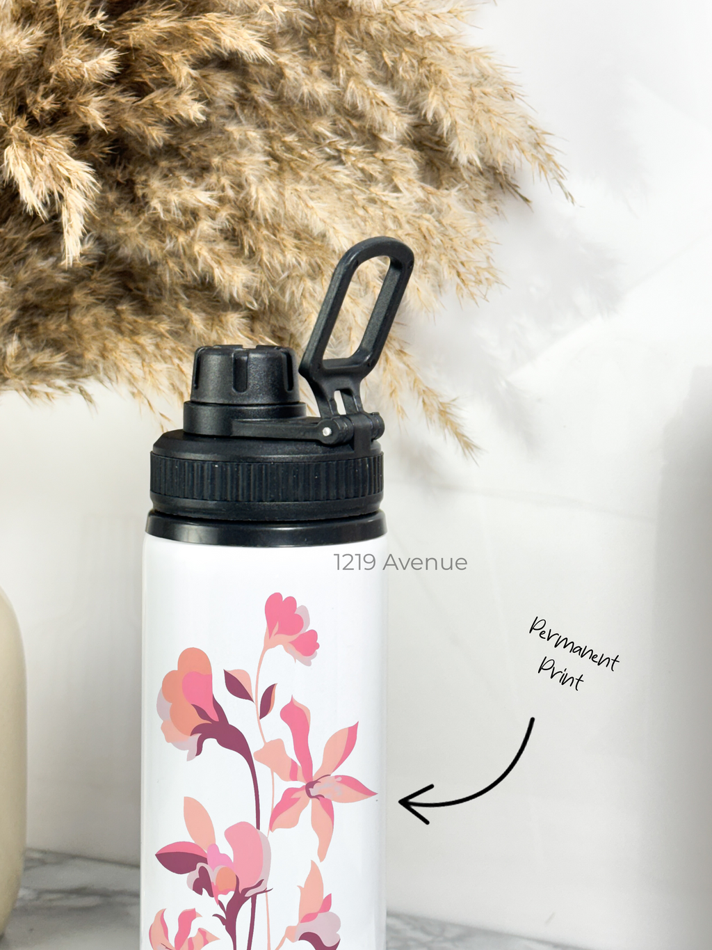 Tank-Sip Bottle 750ml | Minimal Flower Print | Leak Proof | Printed Bottle with Carry Hook, Durable & Stylish
