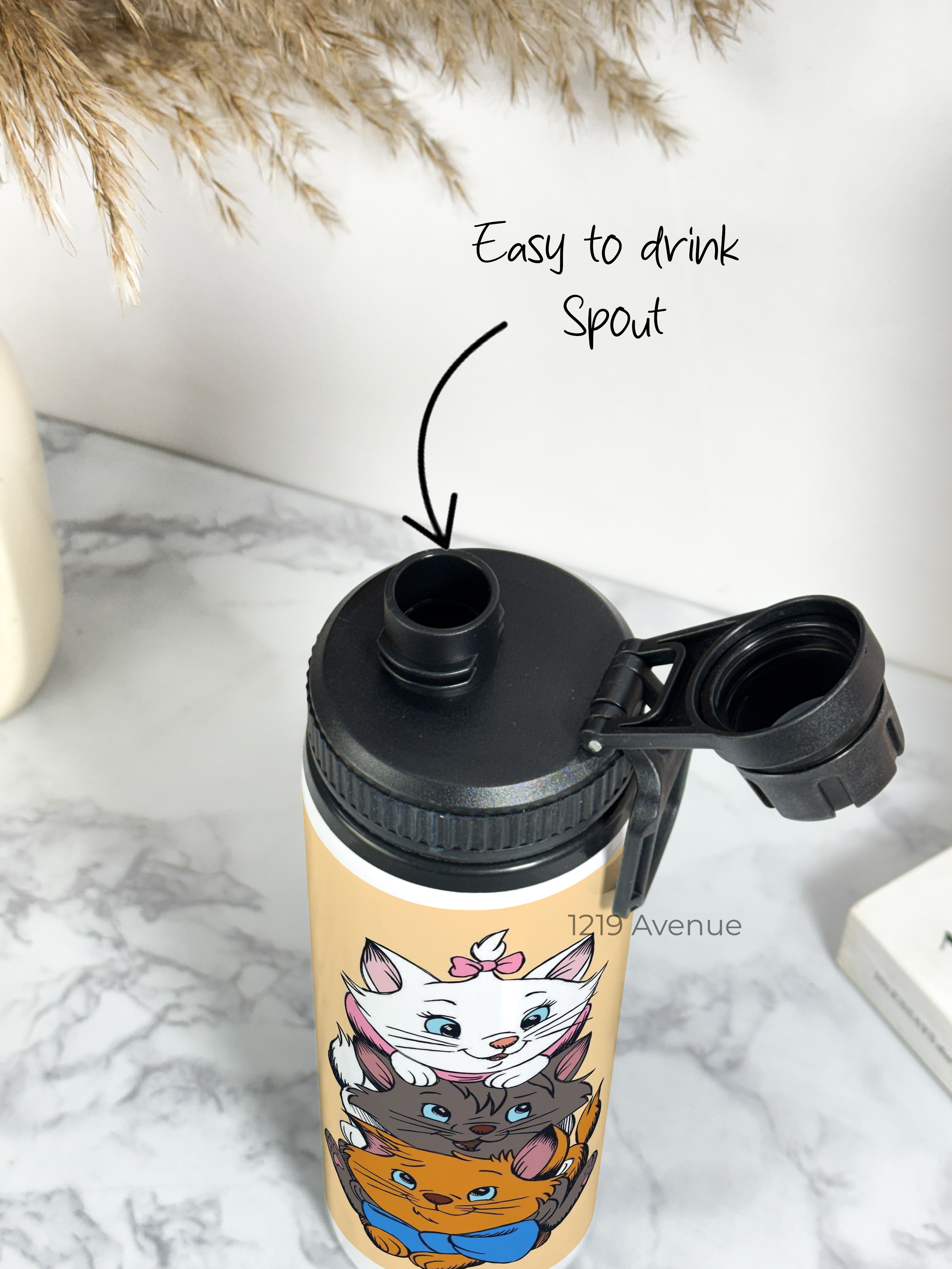 Tank-Sip Bottle 750ml | Cat Love Print | Leak Proof | Printed Bottle with Carry Hook, Durable & Stylish
