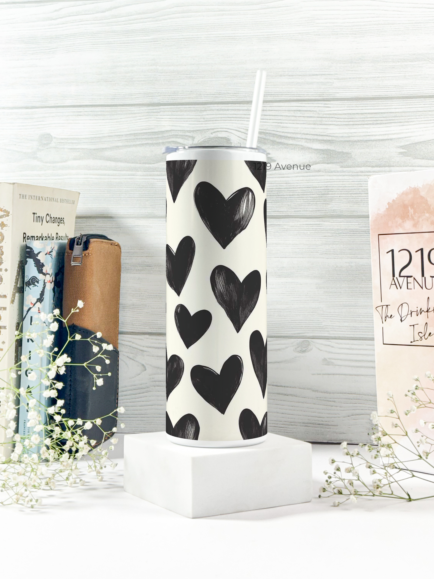 Colossal Tumbler 700ML with Silicon Straw | Bouji Black Hearts Print |Double Walled Insulated Tumbler 7-8 hrs
