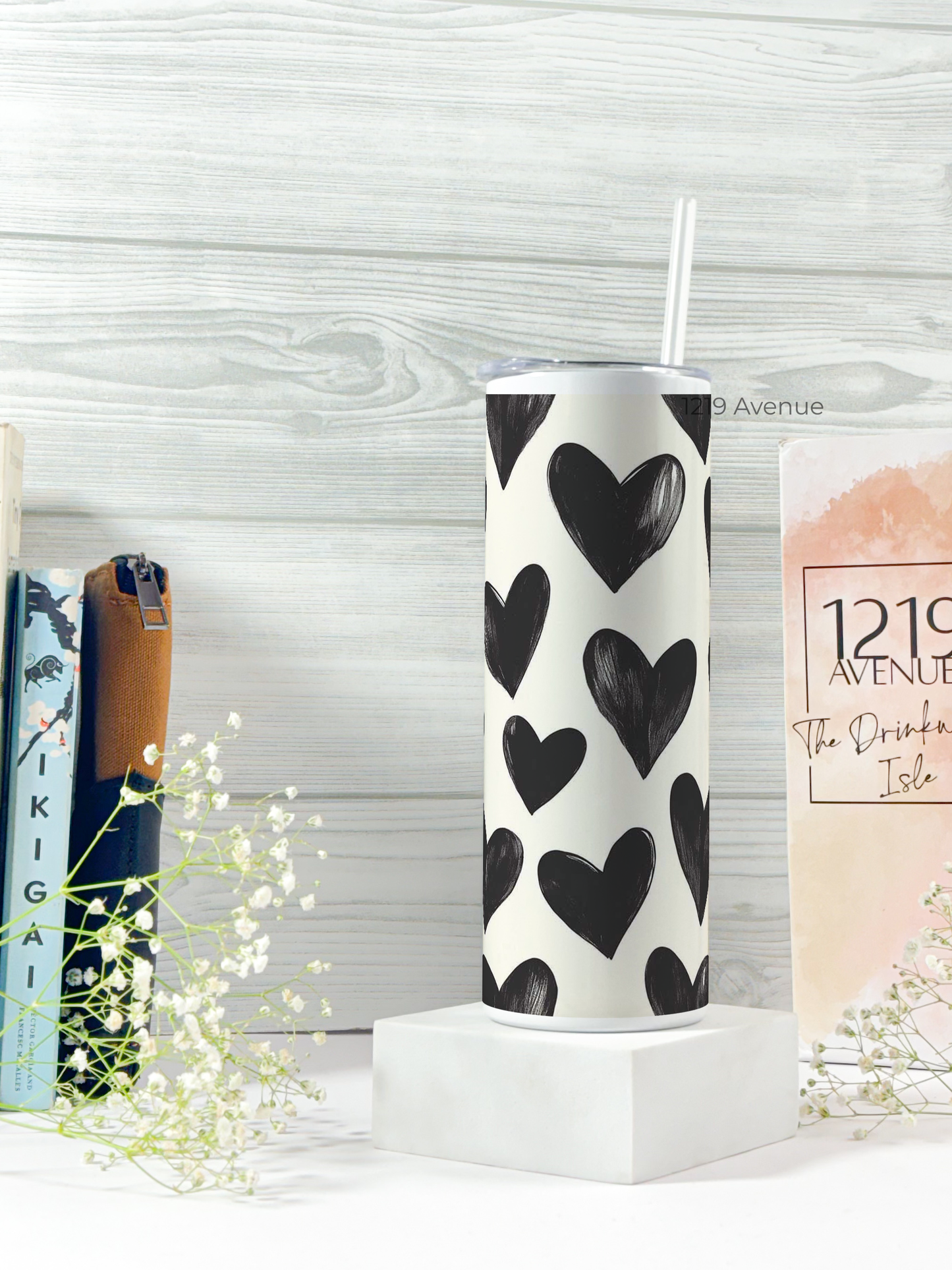 Colossal Tumbler 700ML with Silicon Straw | Bouji Black Hearts Print |Double Walled Insulated Tumbler 7-8 hrs