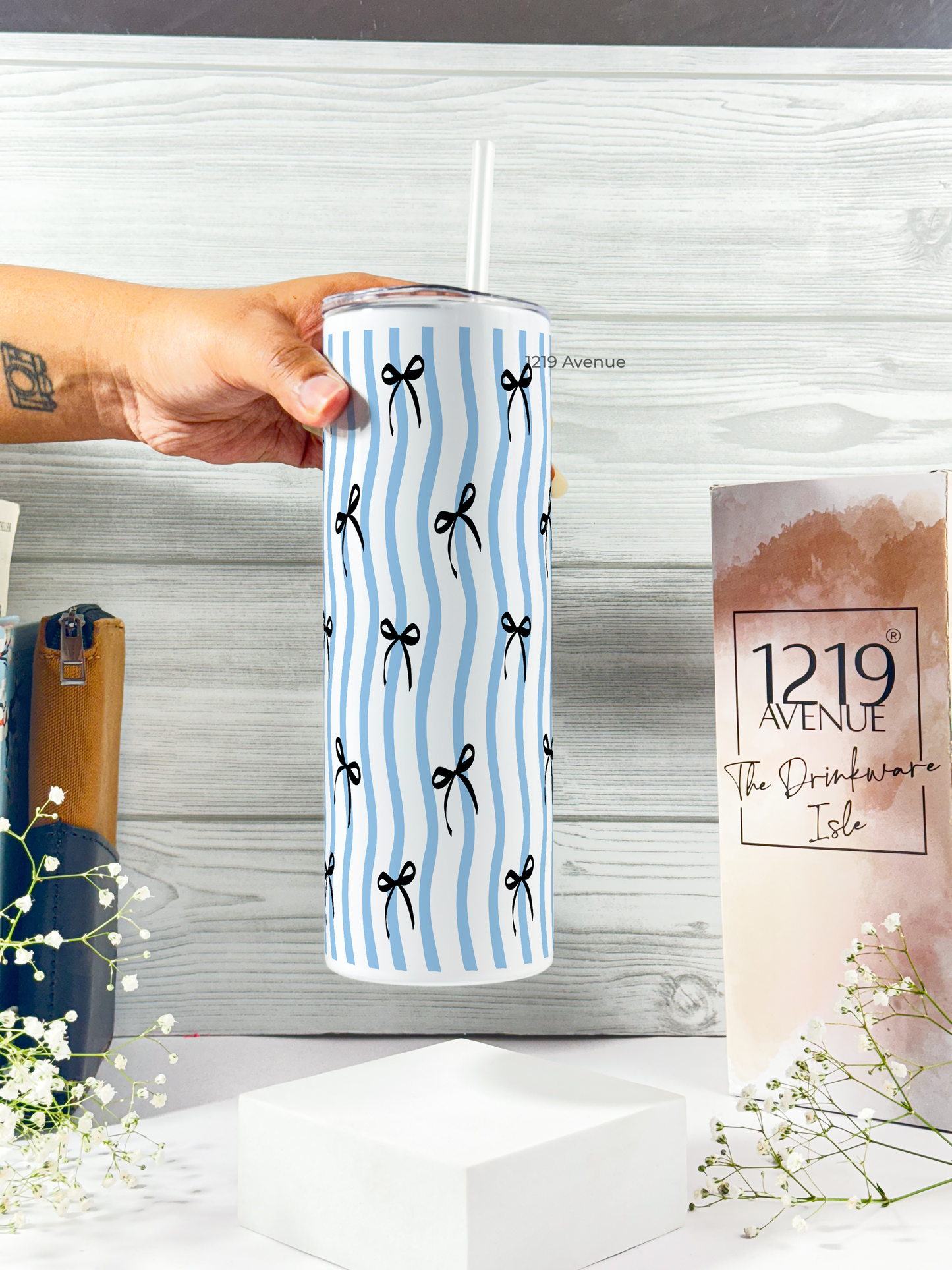Colossal Tumbler 750ML with straw| Stripey Bows Print |Double Walled Insulated Tumbler