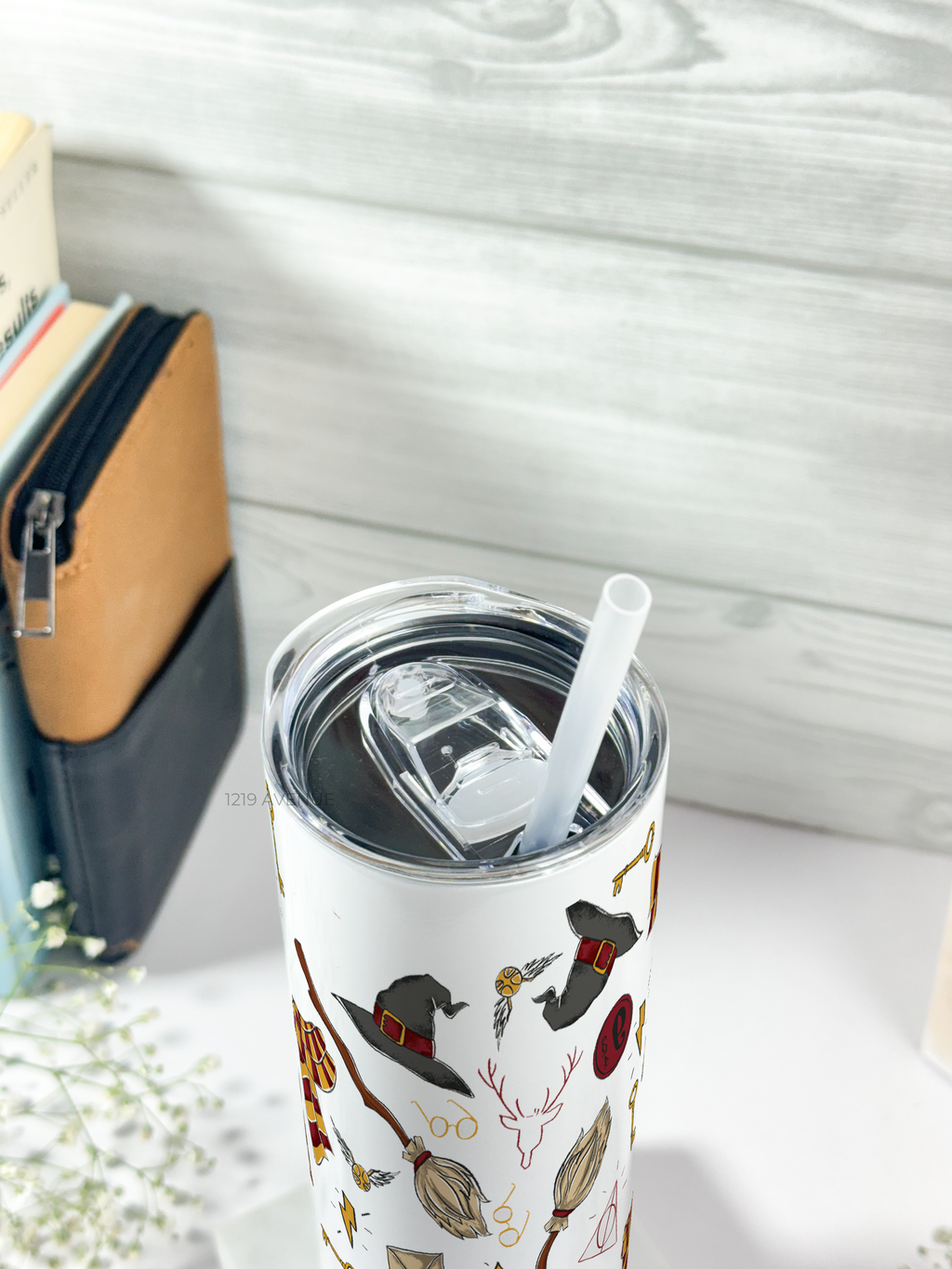 Colossal Tumbler 700ml with Straw | Cute H.P All Over Print| Double Walled Insulated Tumbler 7-8 hrs