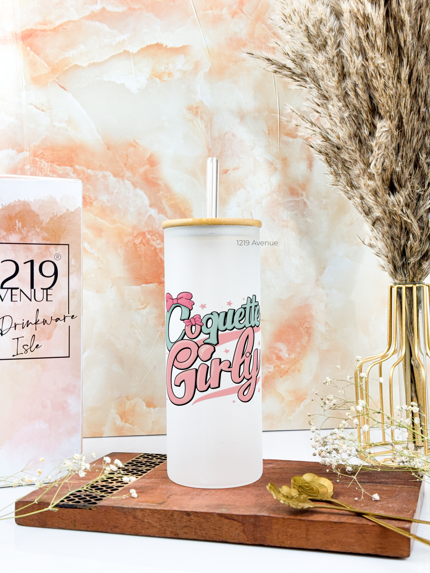 Frosted Grande Sipper 650ml| Coquette Girl Print| 20oz Tall Tumbler with Straw and Lid