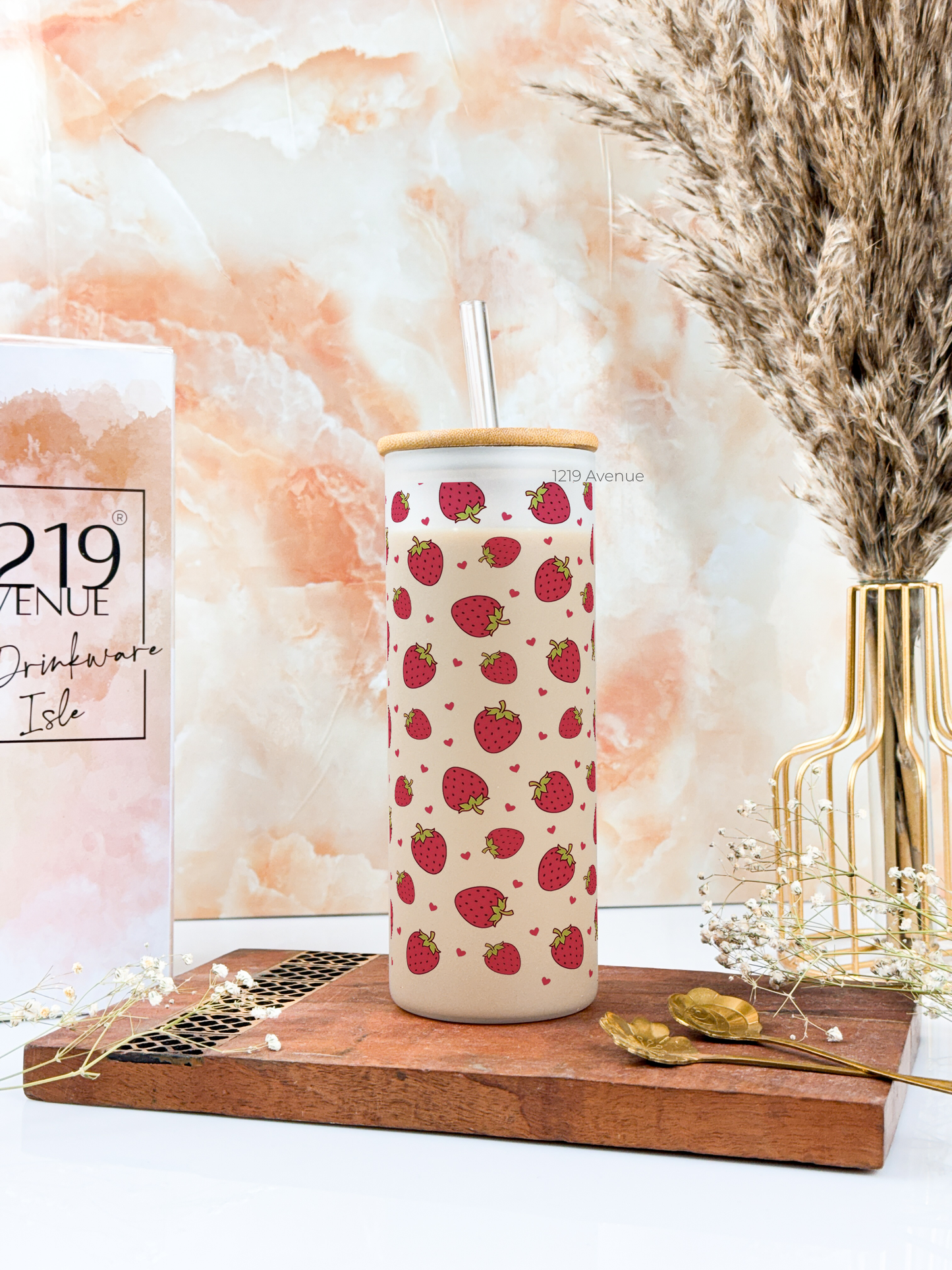 Frosted Grande Sipper 650ml| Berry Louv Print| 20oz Tall Tumbler with Straw and Lid