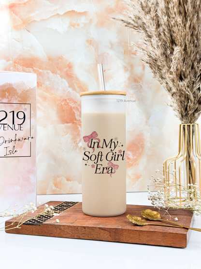 Frosted Grande Sipper 650ml| Soft Girl Era Print| 20oz Tall Tumbler with Straw and Lid