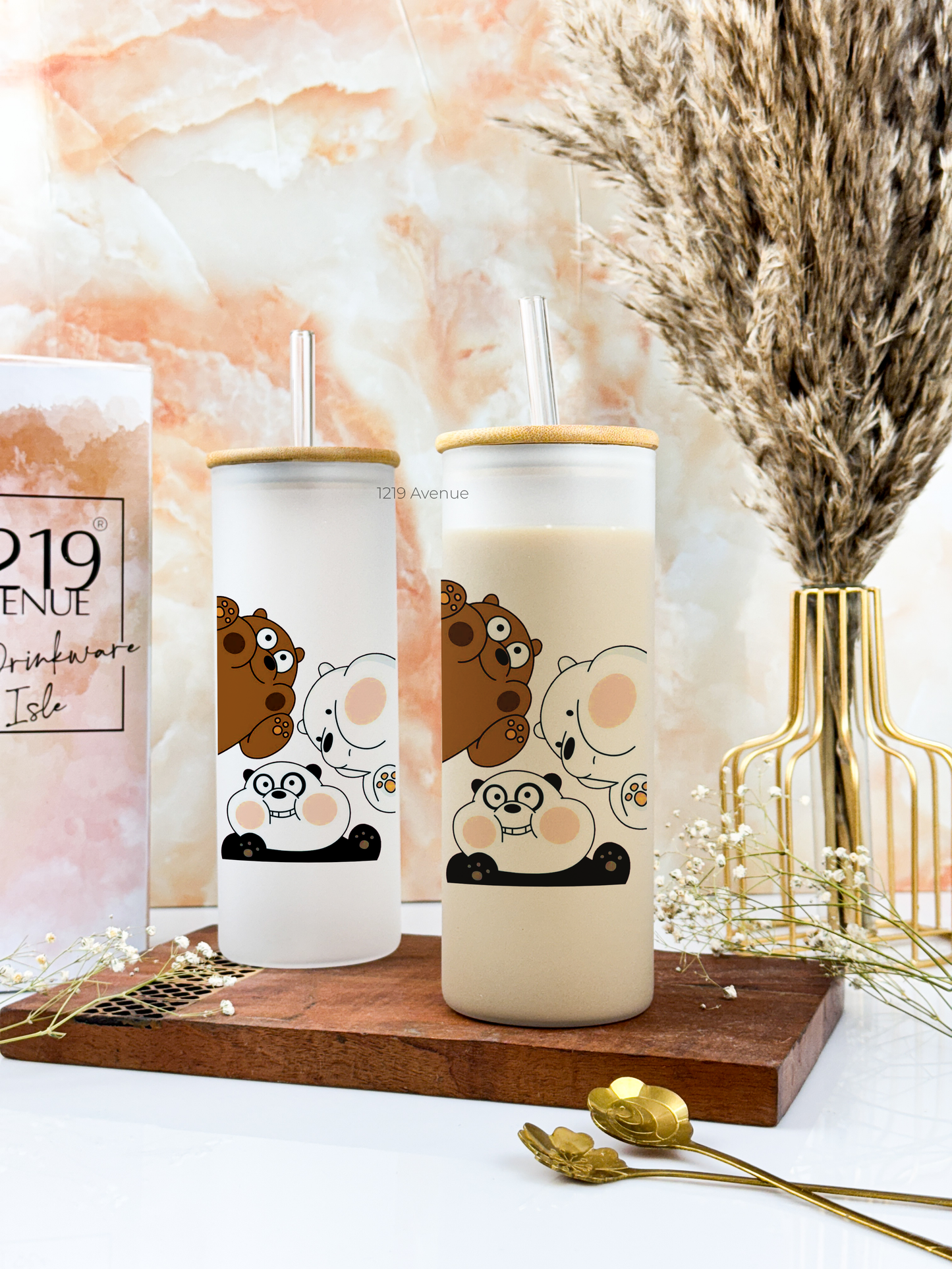 Frosted Grande Sipper 650ml| Bare Bears Print| 20oz Tall Tumbler with Straw and Lid