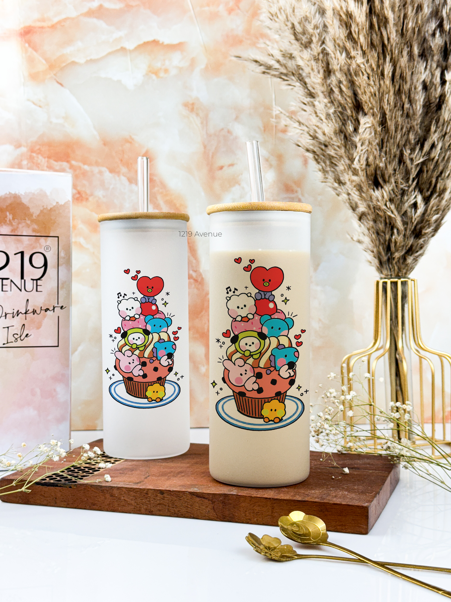 Frosted Grande Sipper 650ml| BT21 Print| 20oz Tall Tumbler with Straw and Lid